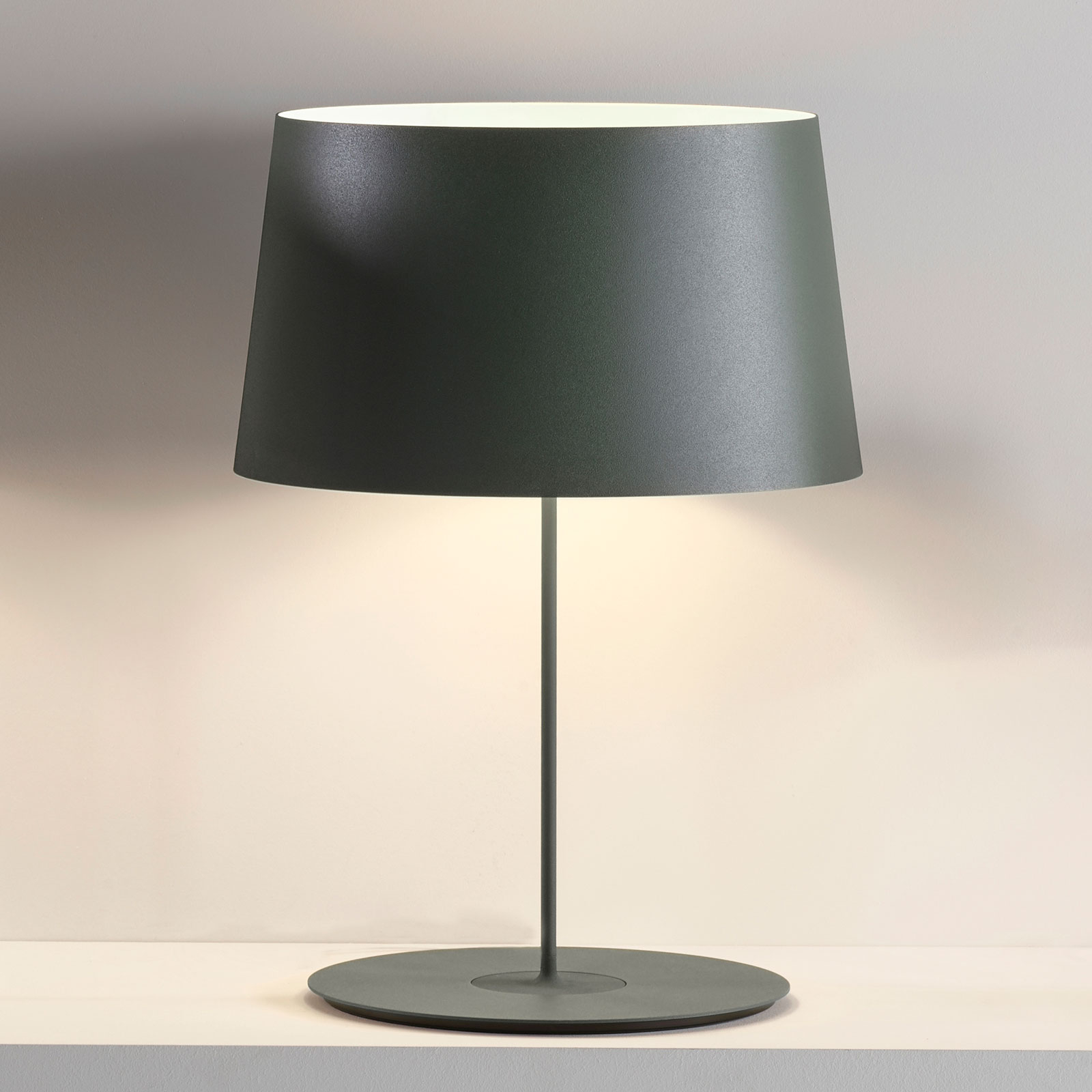 Vibia Warm 4901 bordlampe, Ø 42 cm, grøn