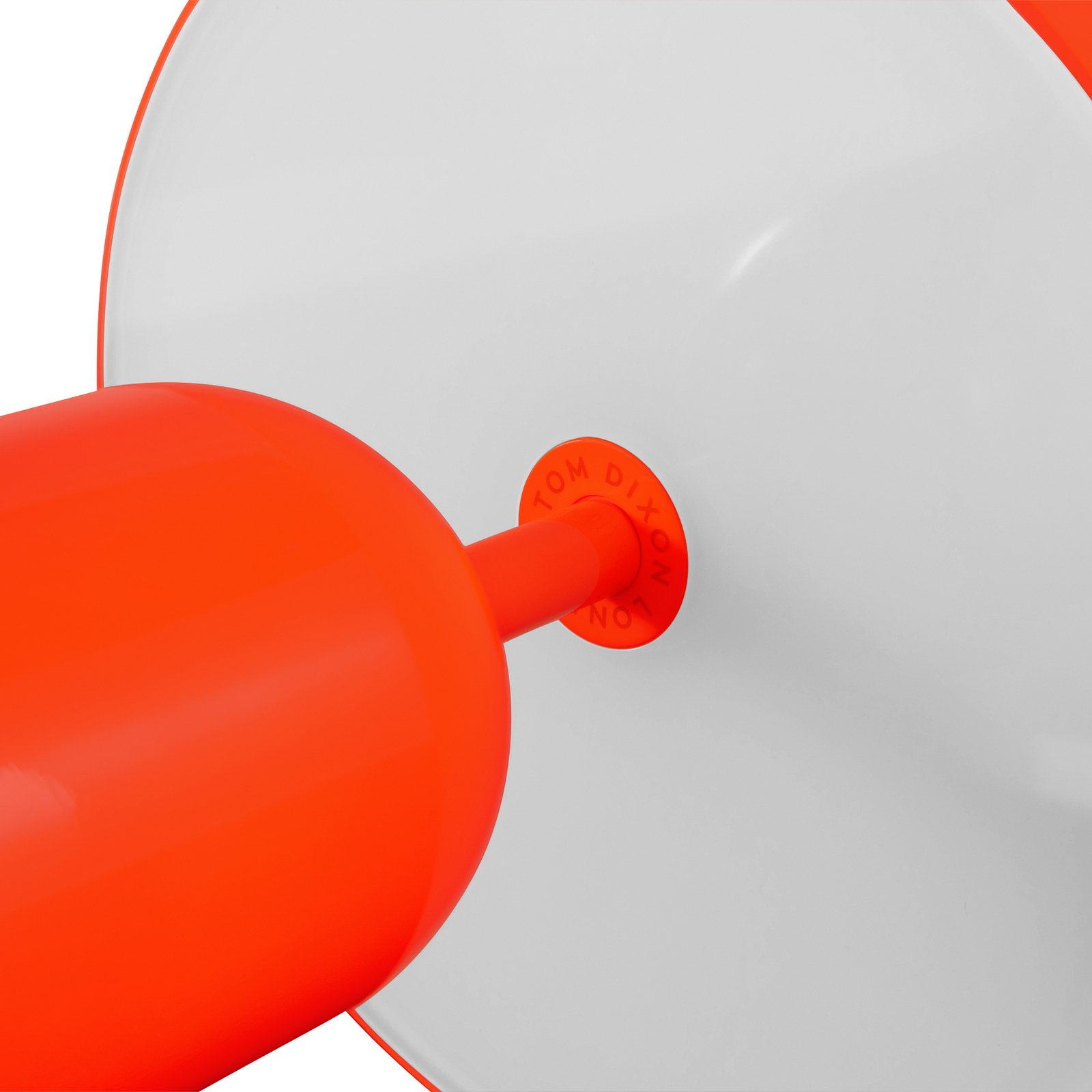 Bell Portable table lamp H28 IP44 Fluoro - Tom Dixon Bell Portable table lamp H28 IP44 Fluoro - Tom Dixon