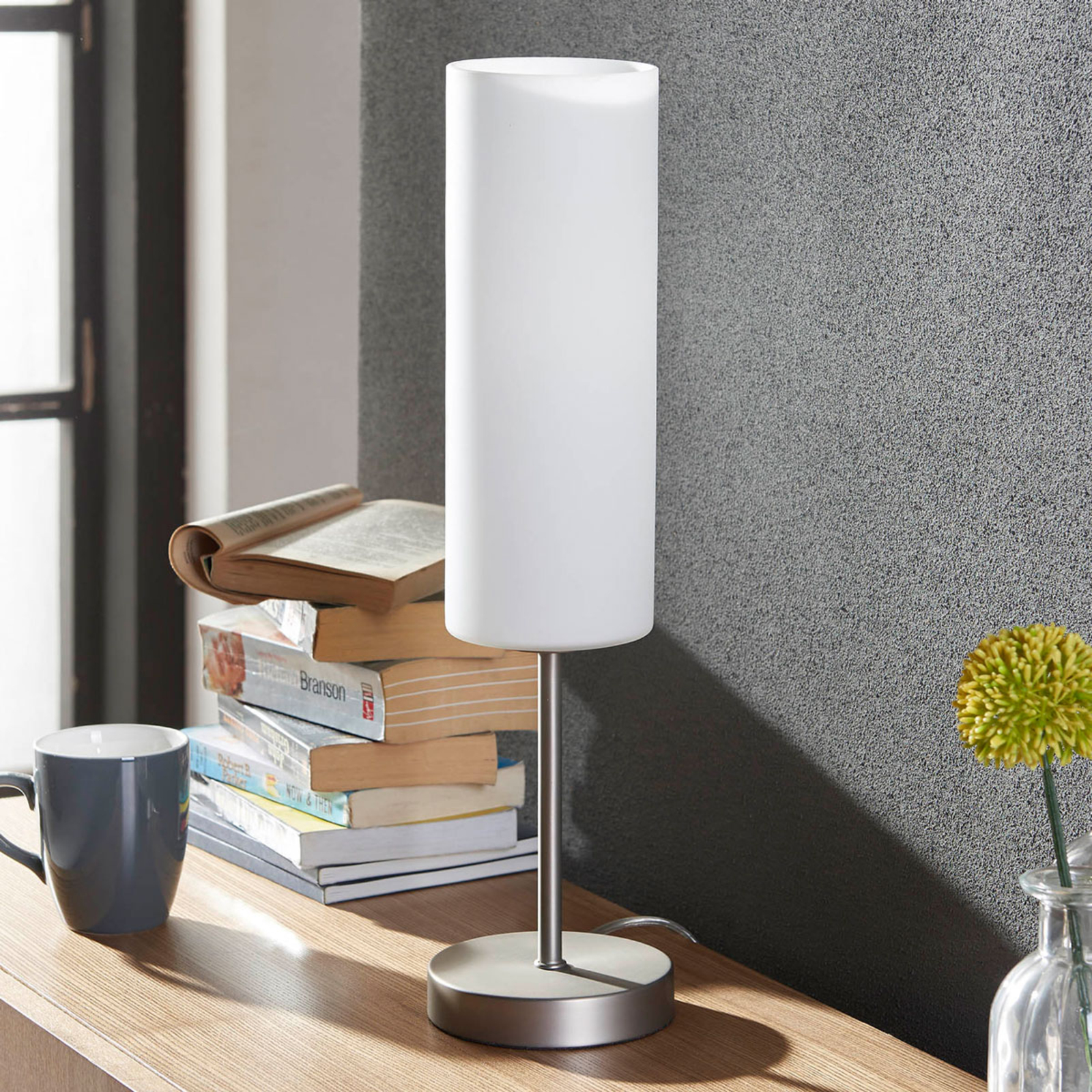 Slim table lamp Vinsta with white glass lampshade