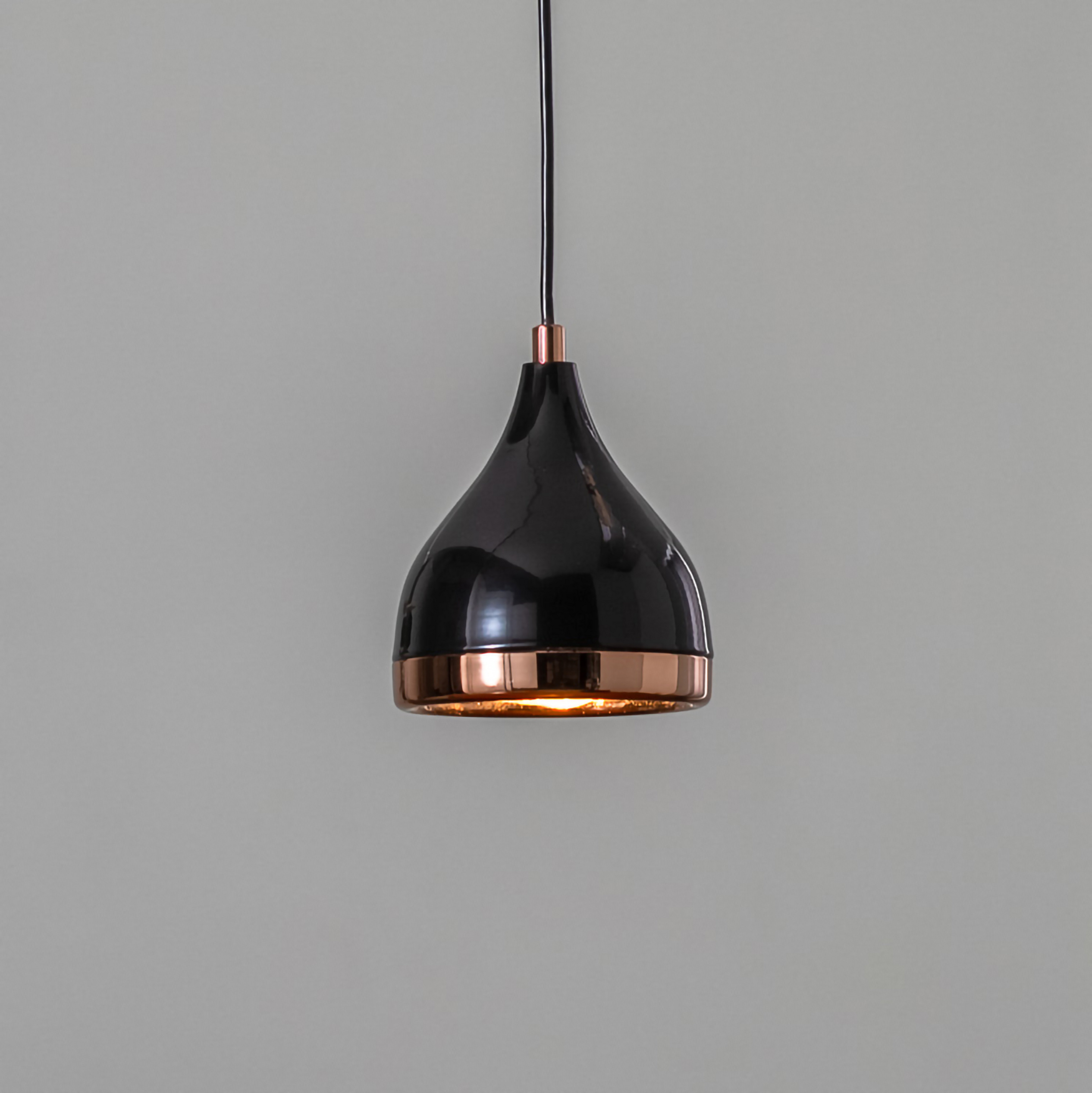 Hängeleuchte Yildo 7000 1-flg Ø15cm schwarz/kupfer