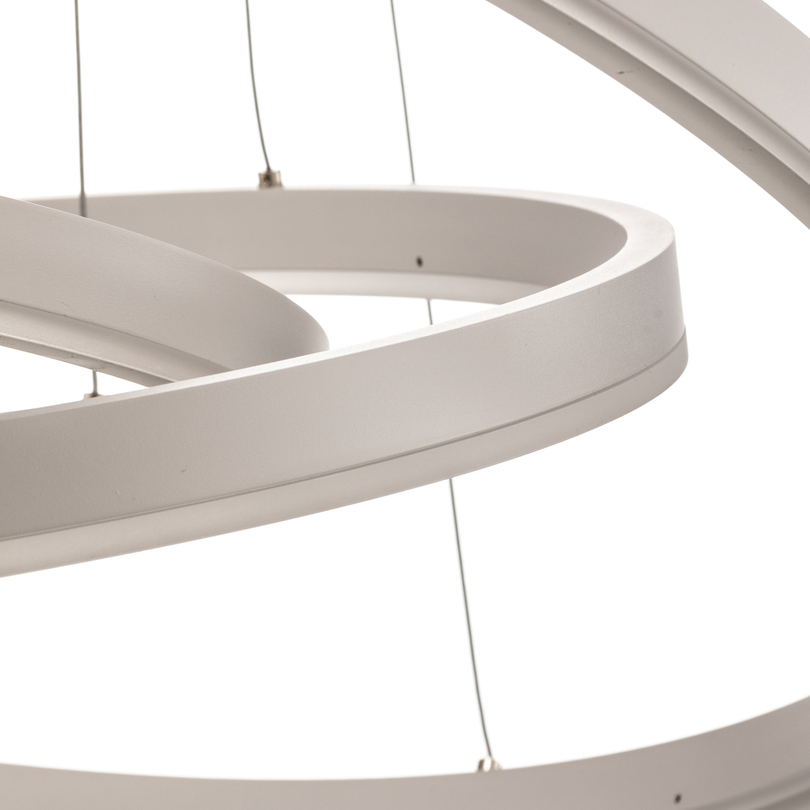 Arcchio Albiona LED-hänglampa, vit, 3 ringar