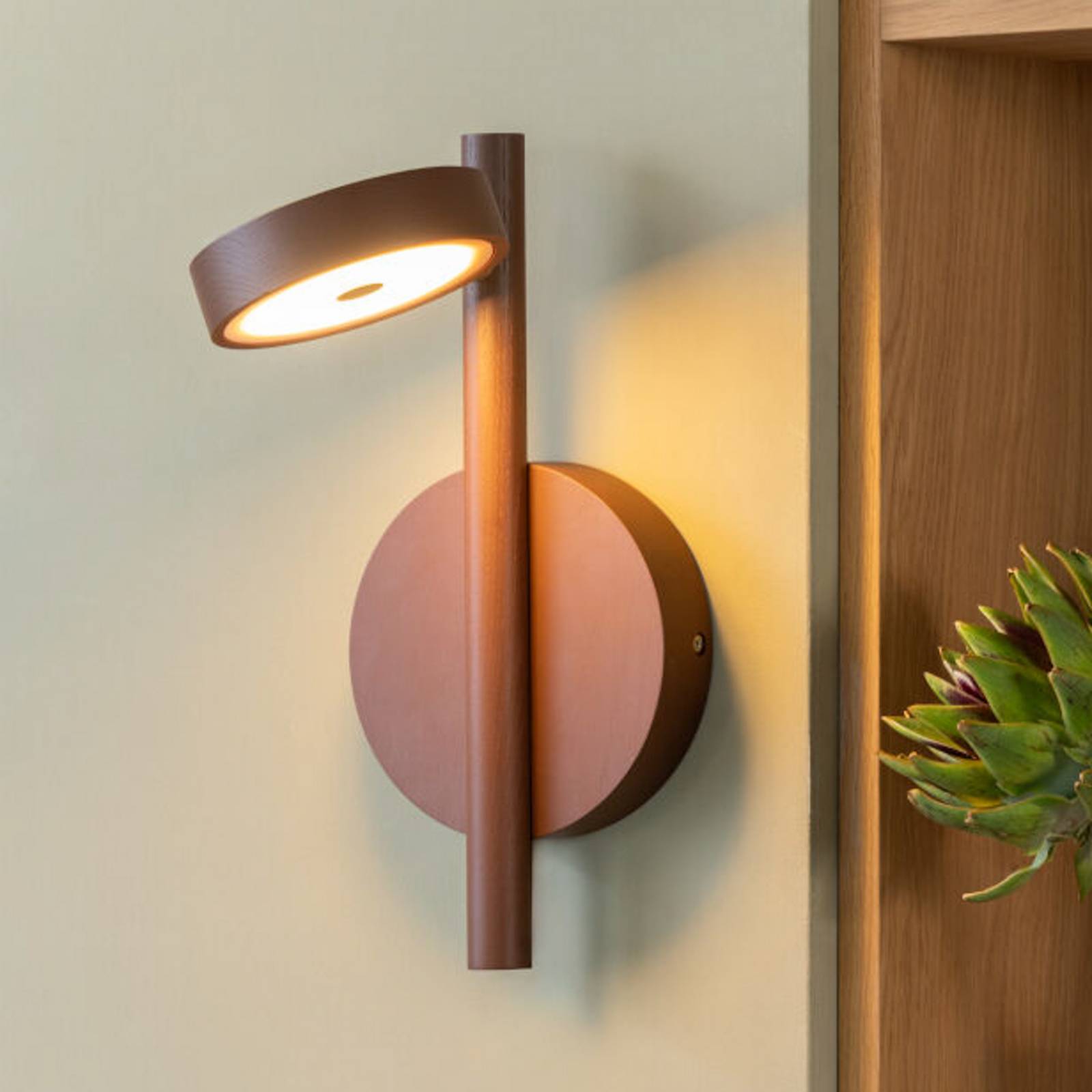 GOOD & MOJO applique murale LED Okinawa, marron, prise, bois