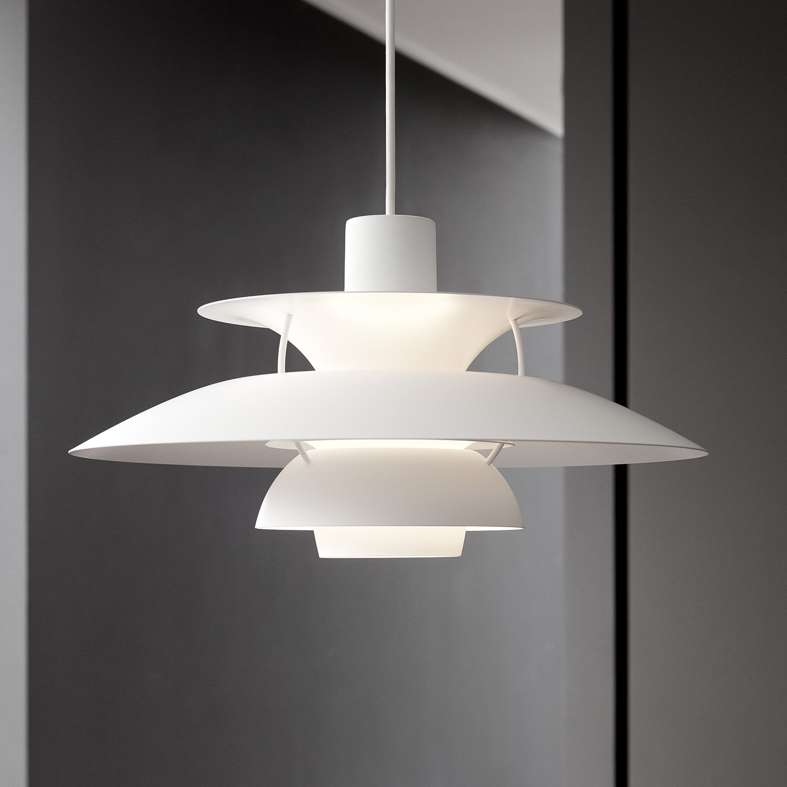 Louis Poulsen PH 5 hanging light, monochrome white