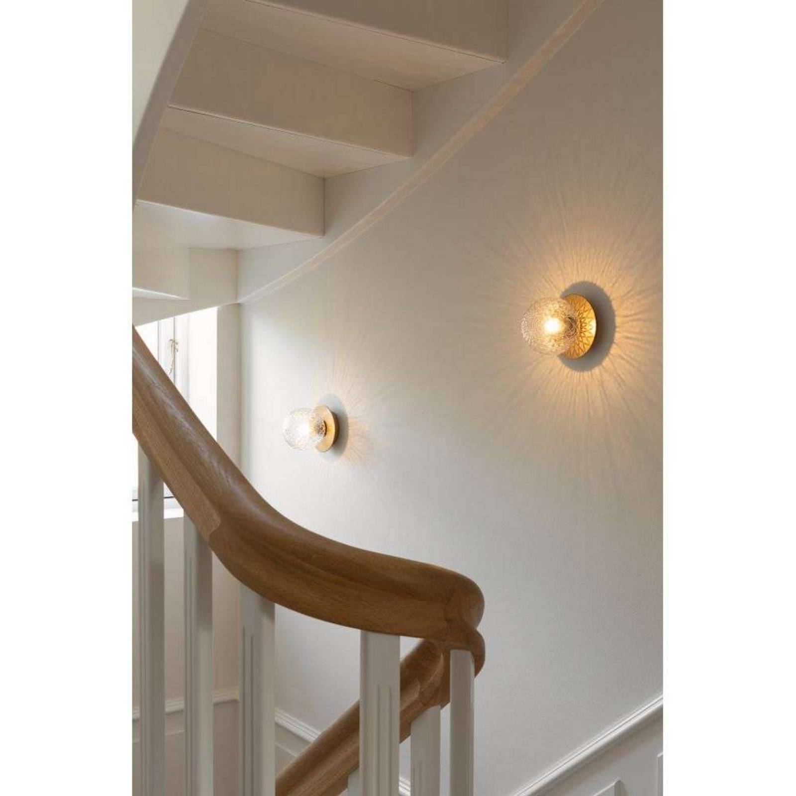 Nuura Wandleuchte Liila 1, IP44, Ø 14 cm, gold/klar günstig online kaufen