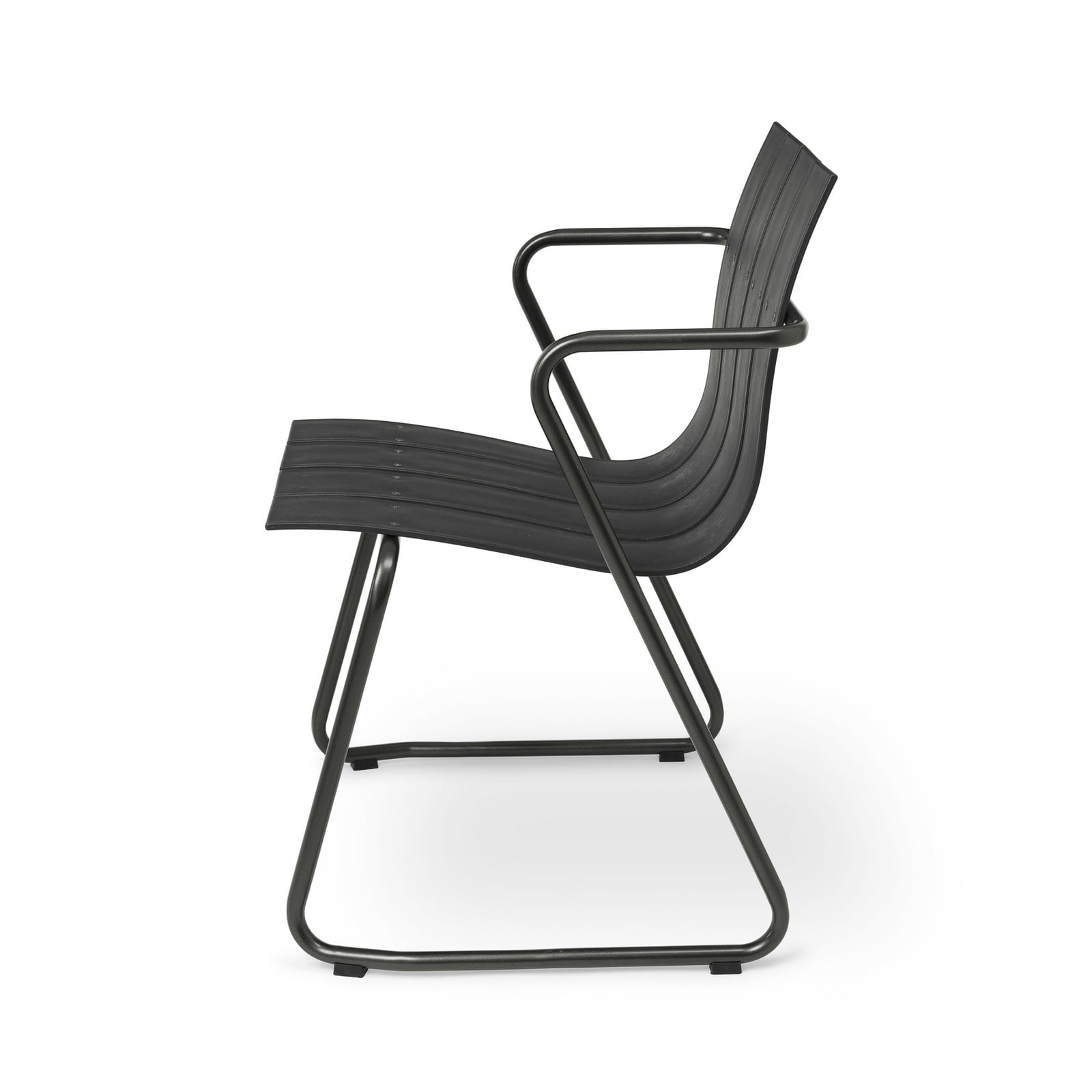 Chaise OCEAN, noire, plastique, hauteur 81 cm - Mater Chaise OCEAN, noire, plastique, hauteur 81 cm - Mater