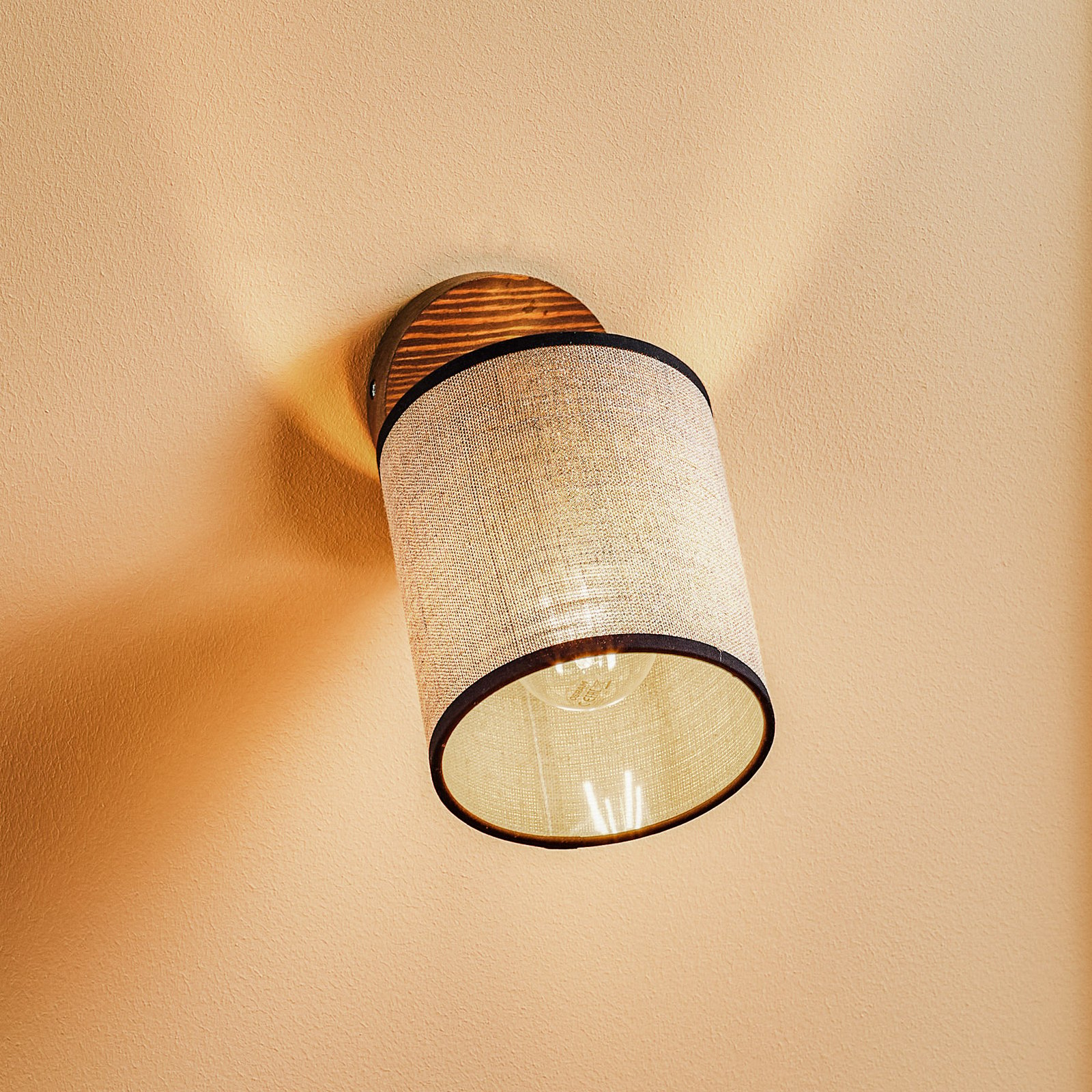 Tubo wall light, pine wood, fabric lampshade beige