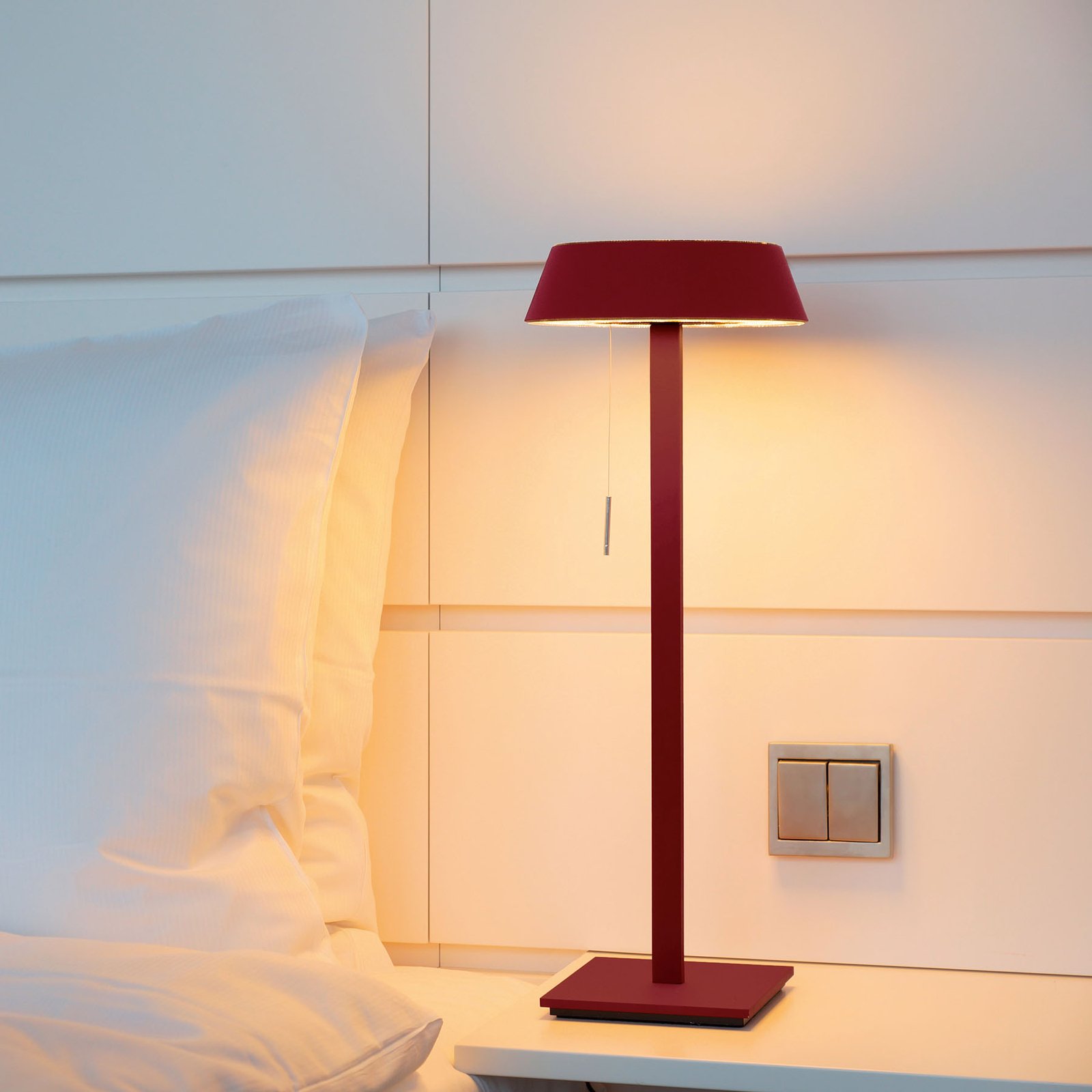OLIGO Glance lampe à poser LED rouge mate