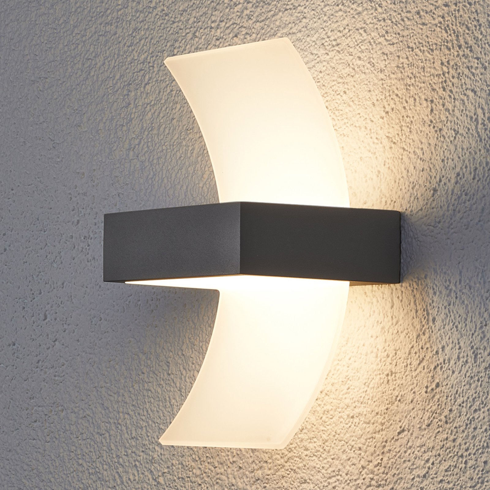 Ívelt LED kültéri fali lámpa Skadi