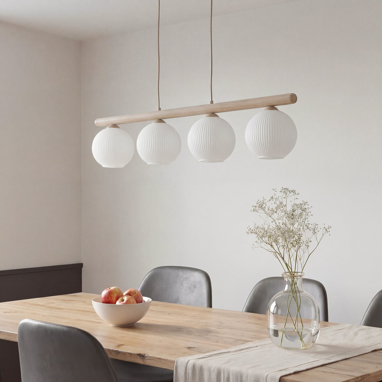 Hanglamp Virlo, 4-lamps, hout, opaalglas, lengte 95 cm