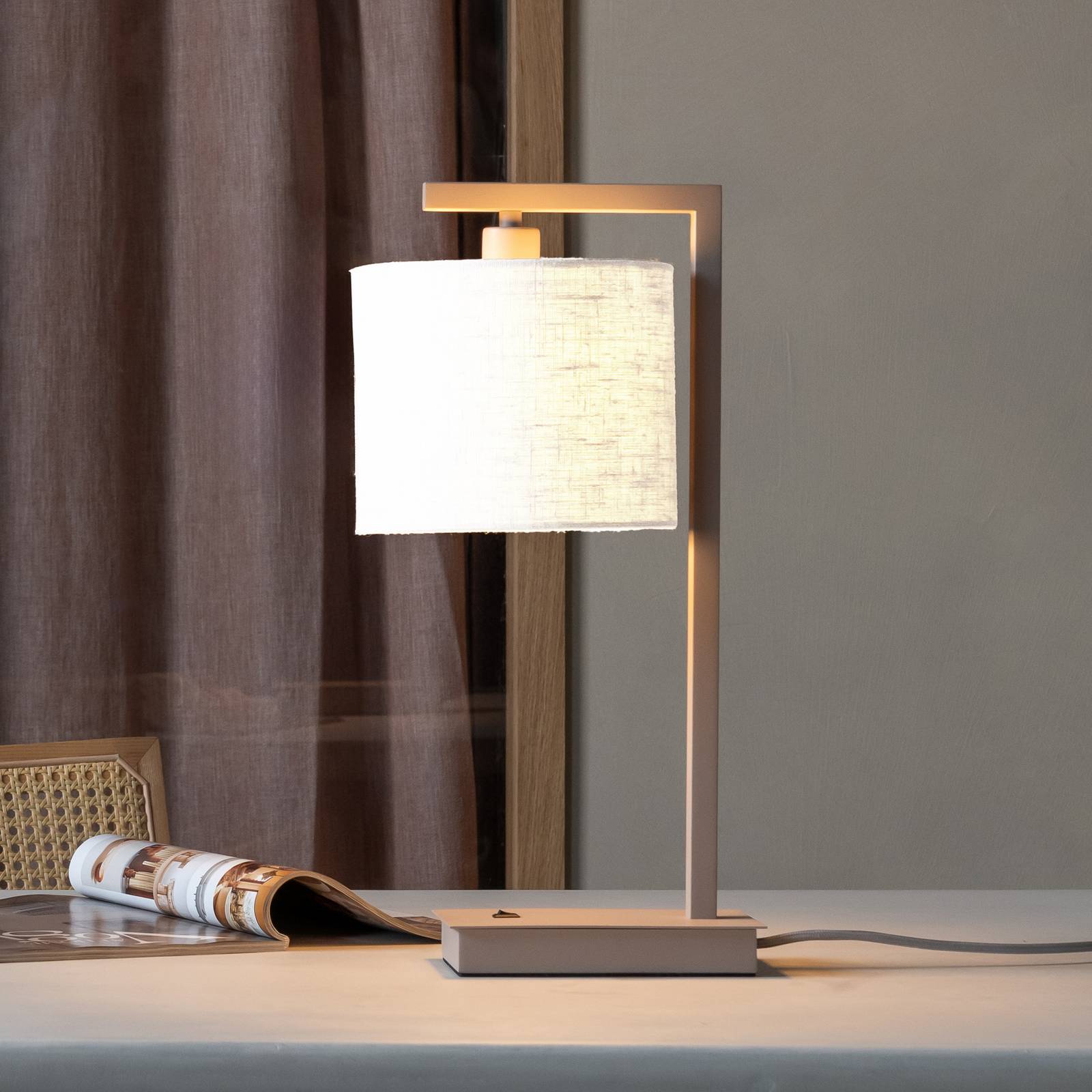 IT'S ABOUT ROMI Tischlampe Boston, weiß/sandfarben günstig online kaufen