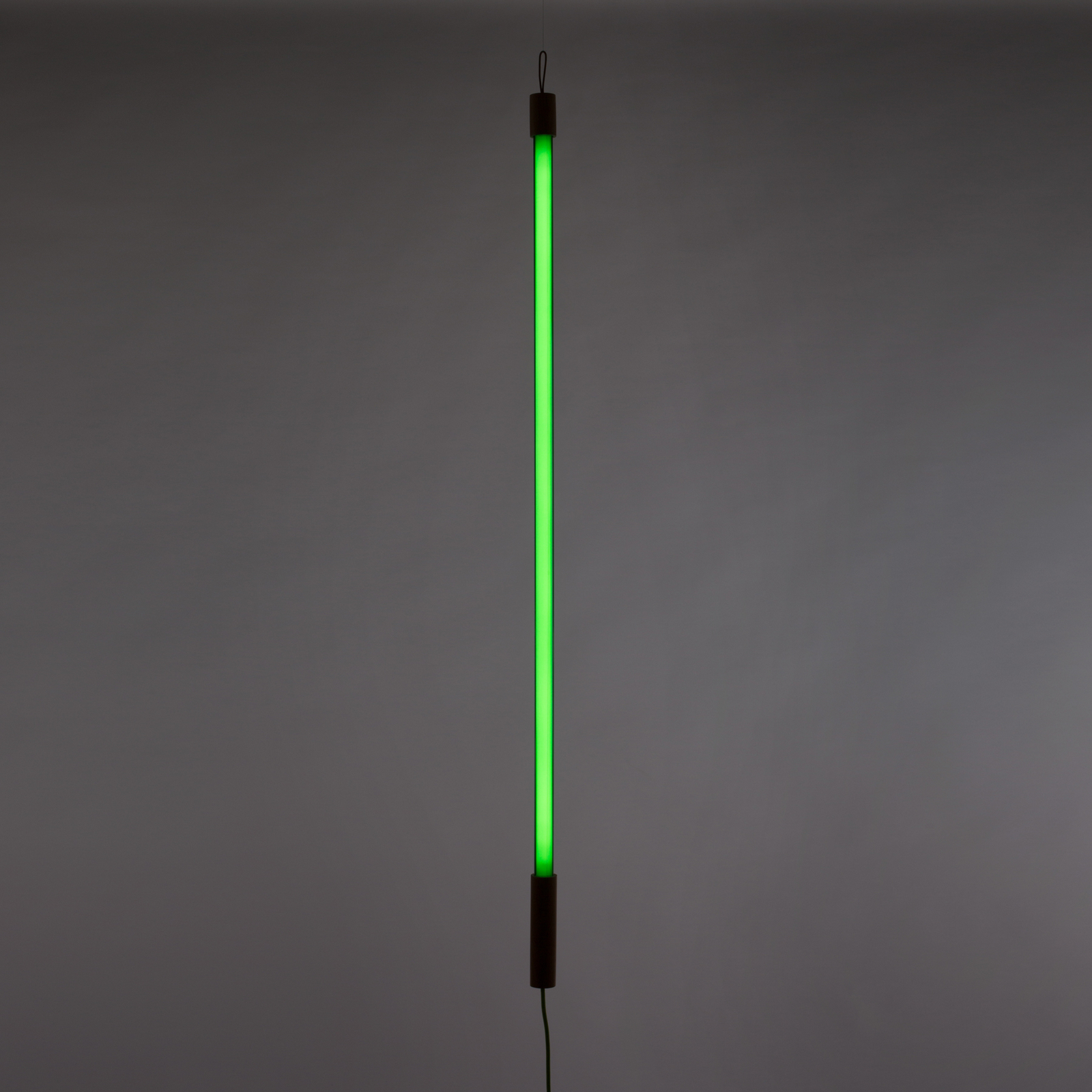 SELETTI Linea LED-Stehleuchte mit Holz, grün