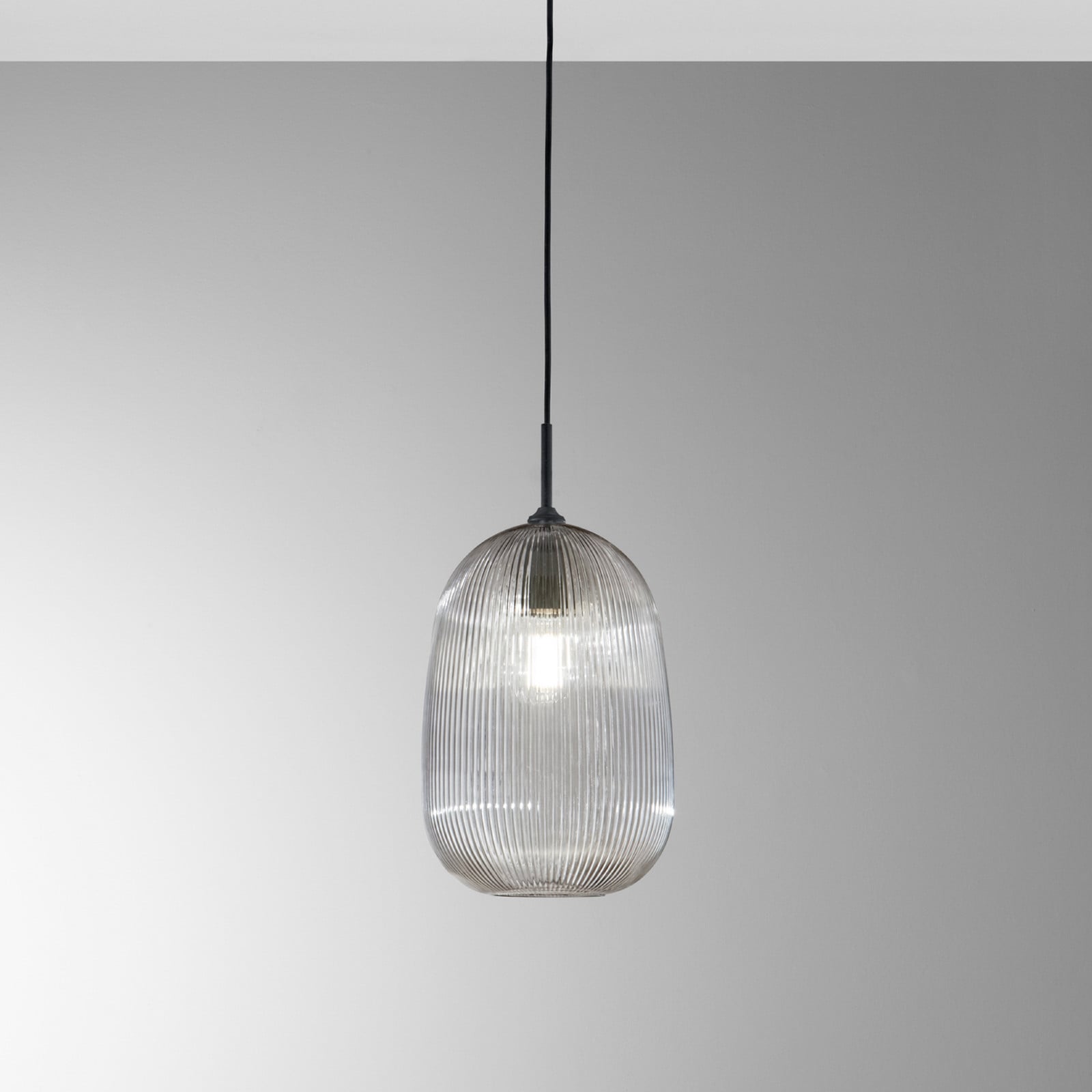 Luce Ambiente Design Lampă suspendată DUKE gri Ø 21 cm sticlă - Camera de zi / sufragerie