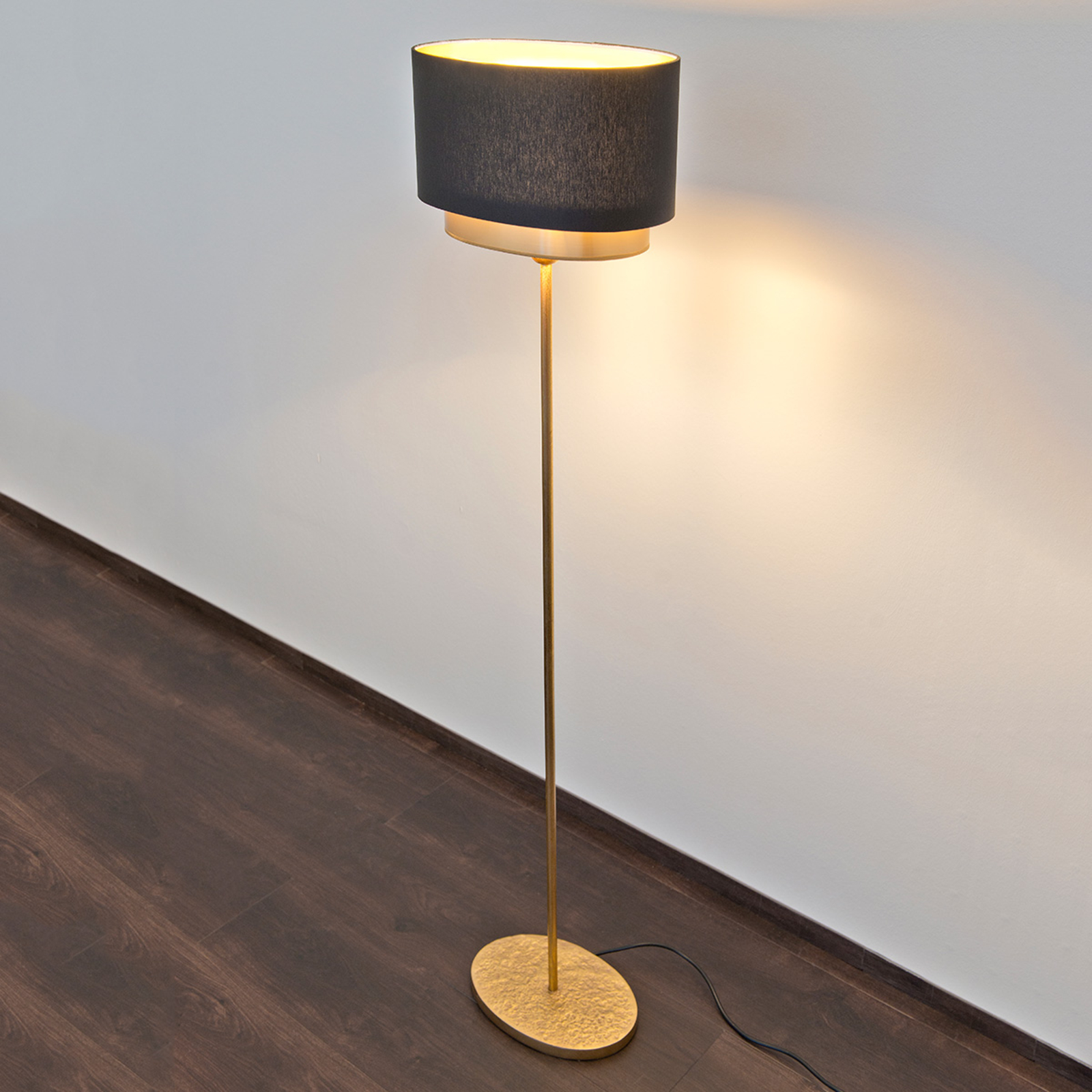 Mattia Oval - brilliant floor lamp