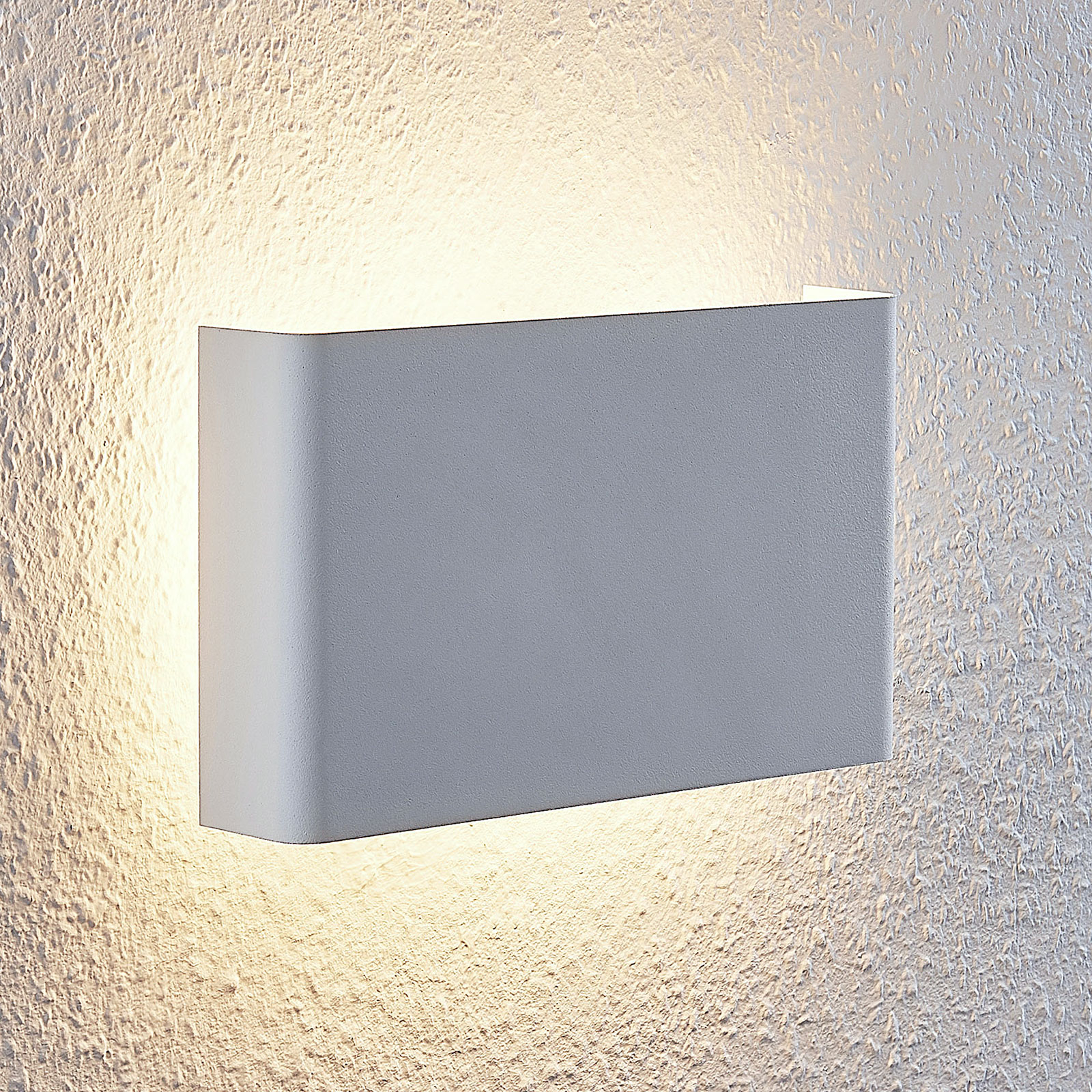 Lindby Dilip lámpara de pared de acero, blanco