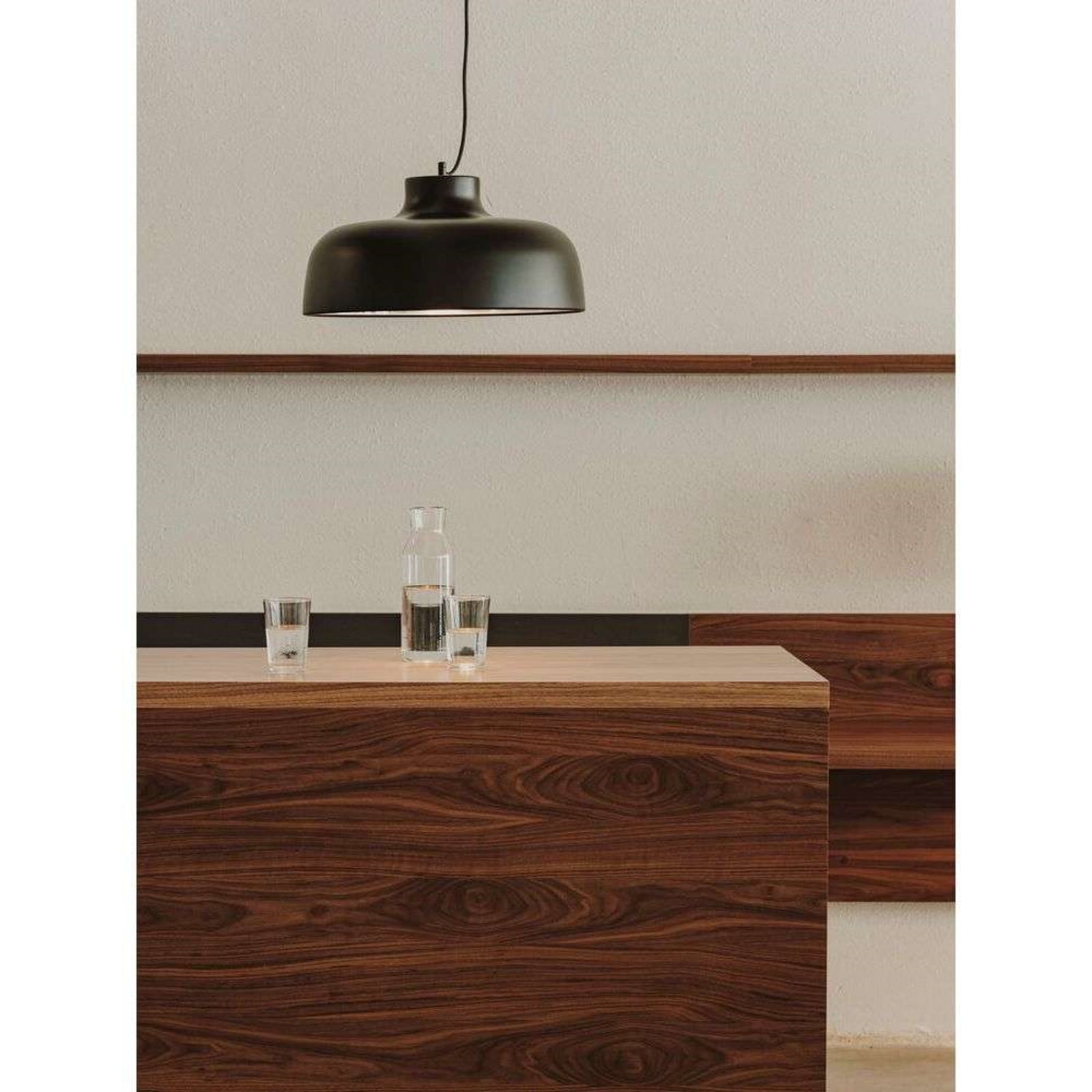 M68 Taklampa Svart Santa & Cole - Vardagsrum - Aluminium