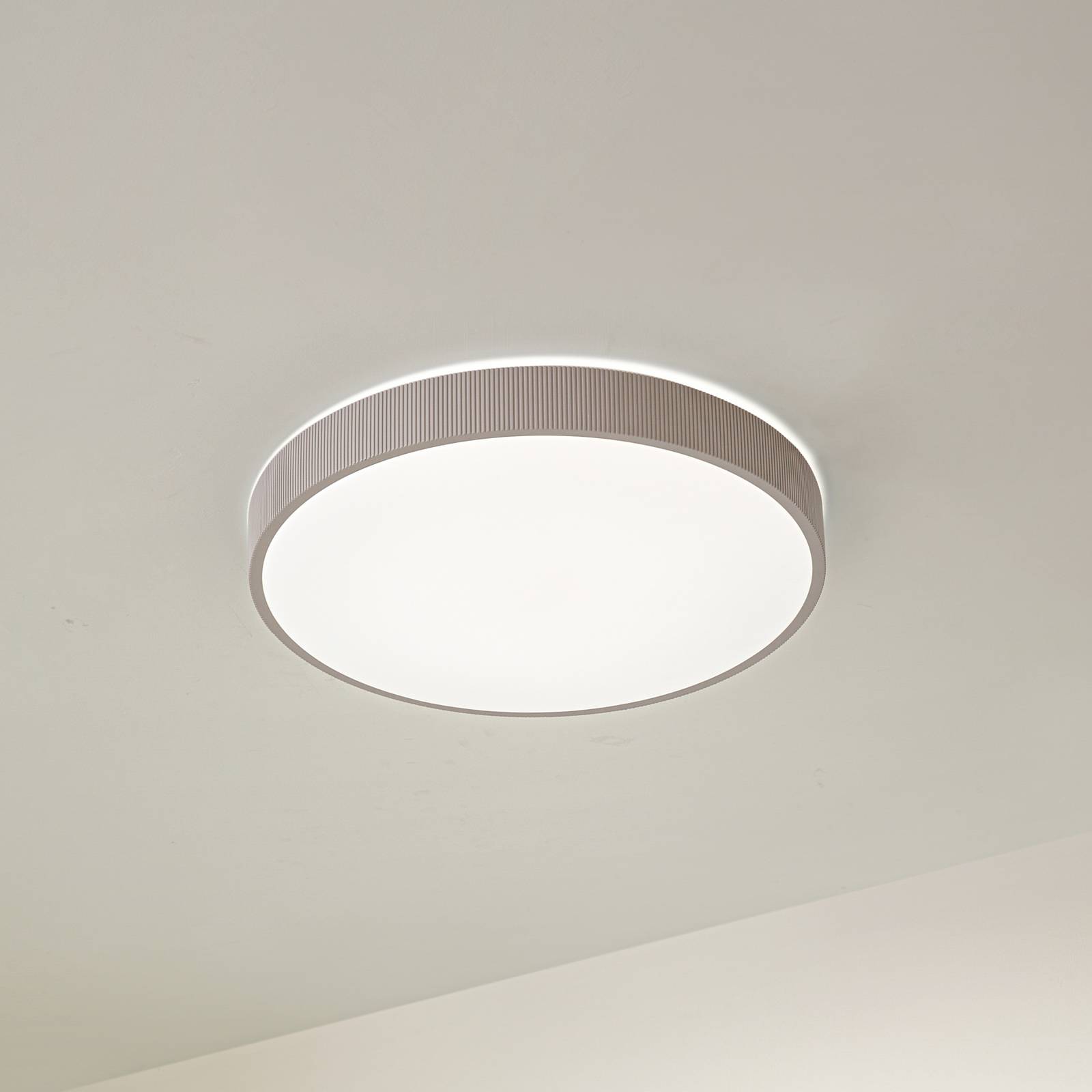 Lindby LED-Deckenlampe Zylo, hellgrau, Ø 49 cm, CCT, dimmbar günstig online kaufen