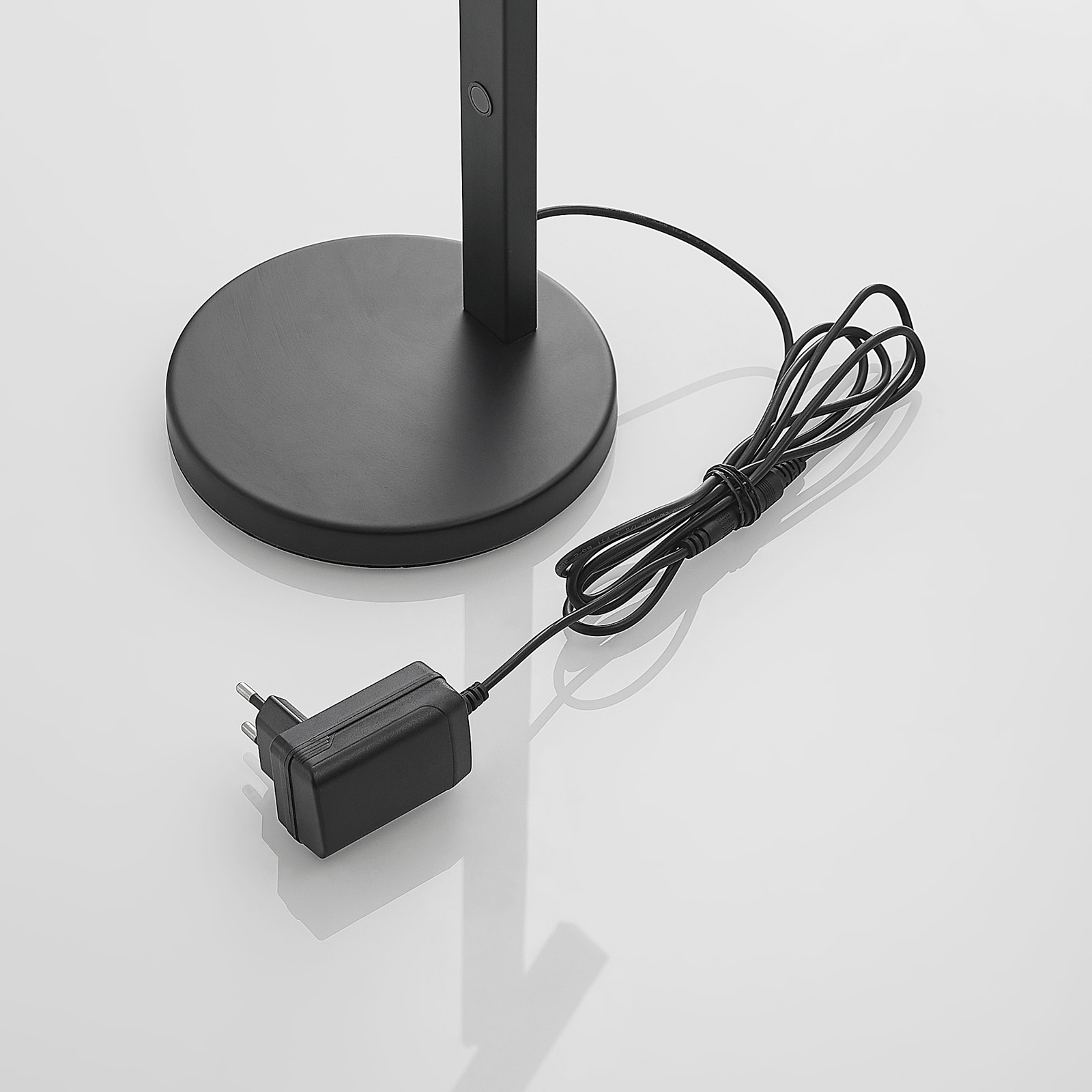 Lucande Felkano LED-Tischlampe, schwarz