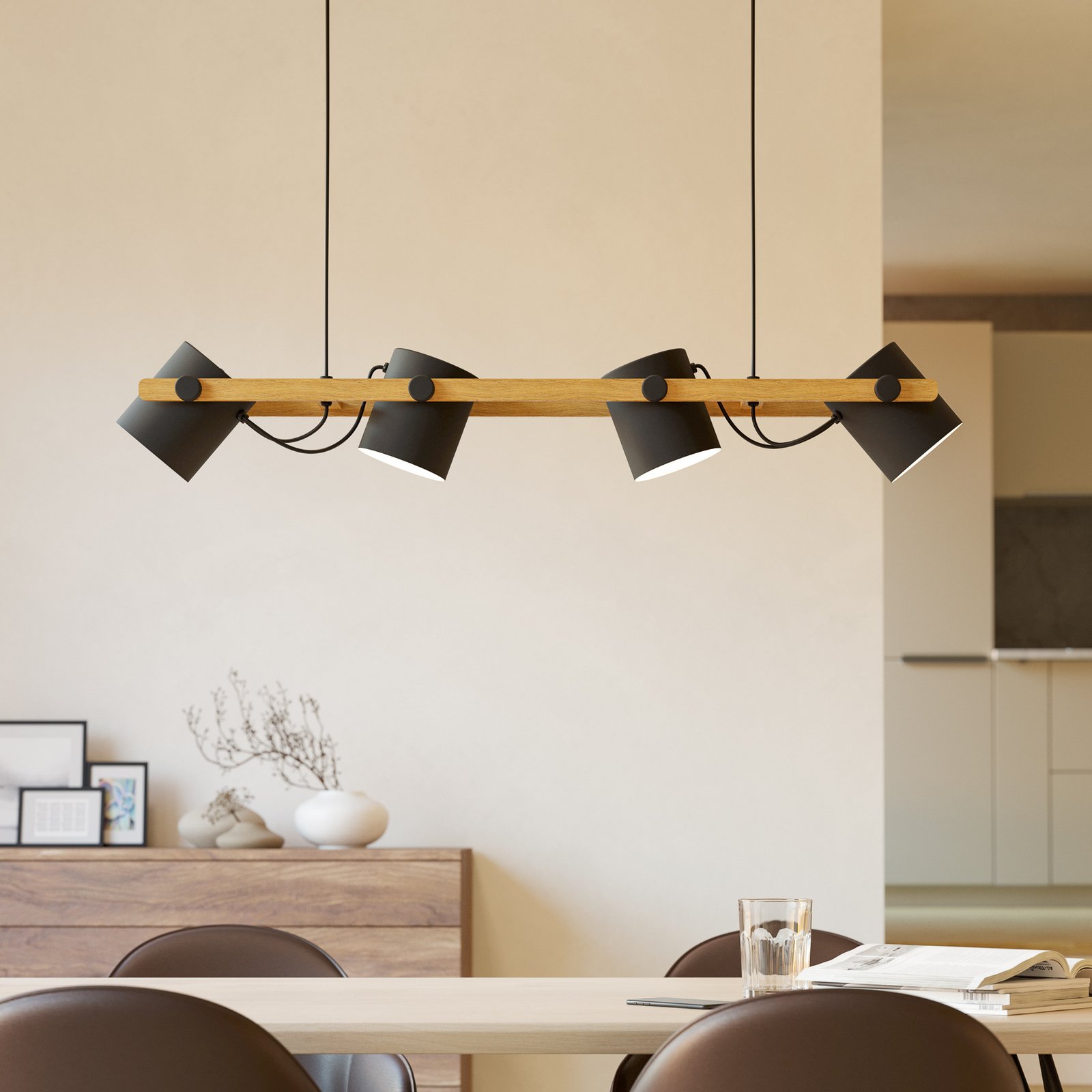 Lampă suspendată Hornwood, 4 becuri, pivotantă