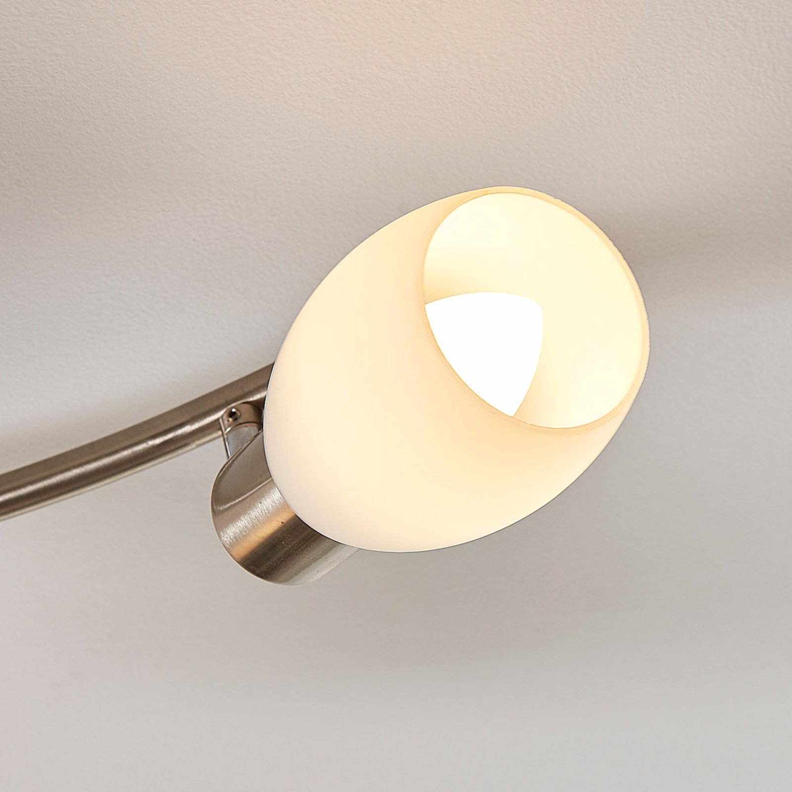 Arda 4 Ceiling Lamp L70 Stainless Steel/Opal - Lindby