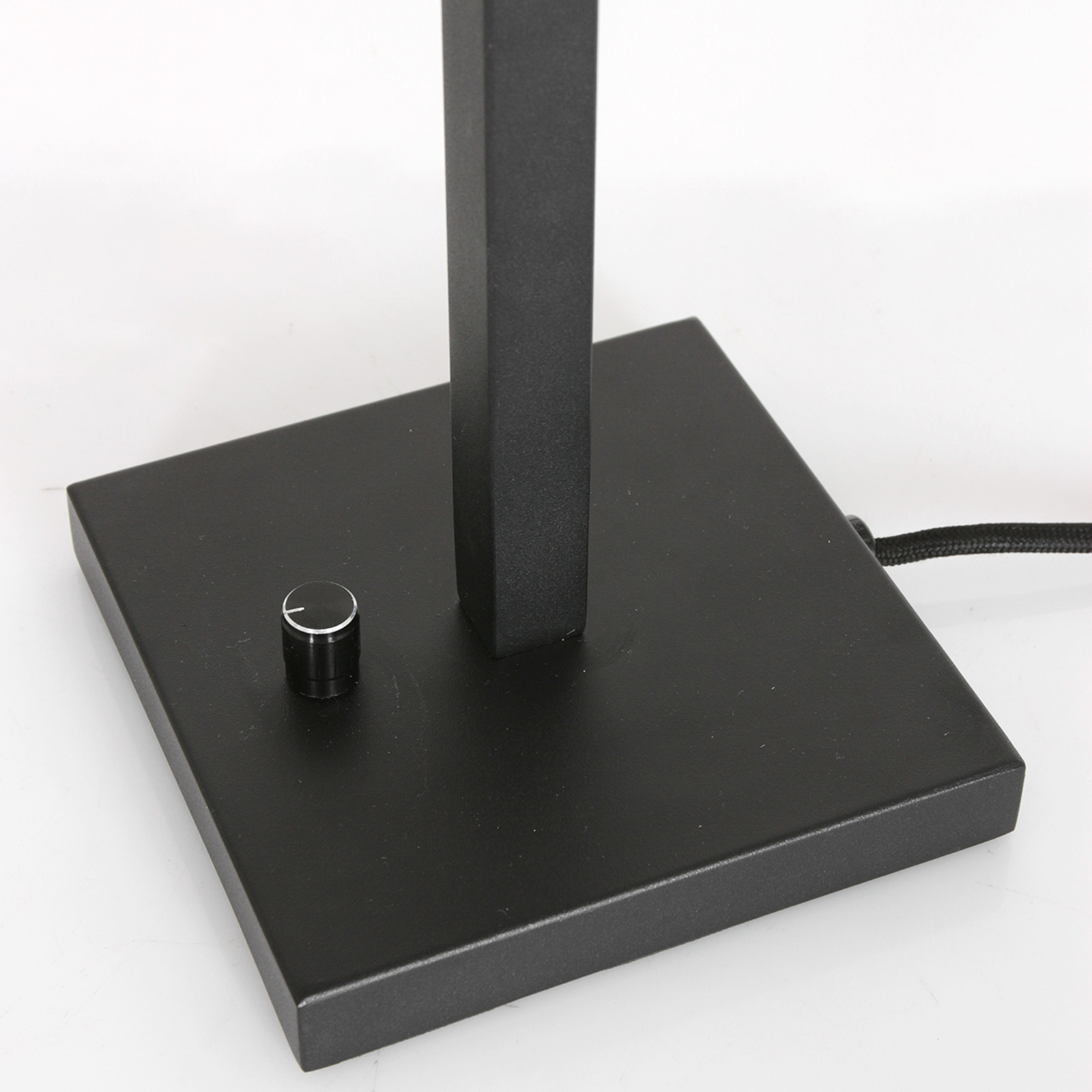 Stang 3707ZW bordlampe, sort/naturligt fletværk