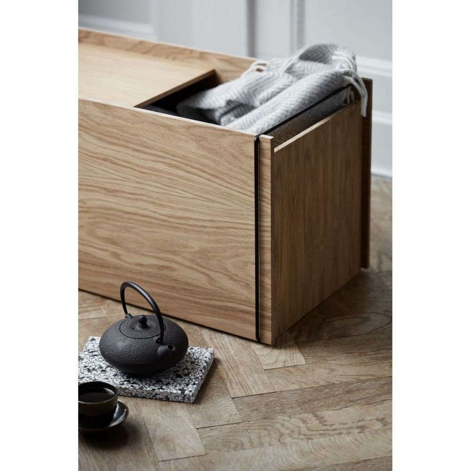 Lid Storage Box Oak - Moebe