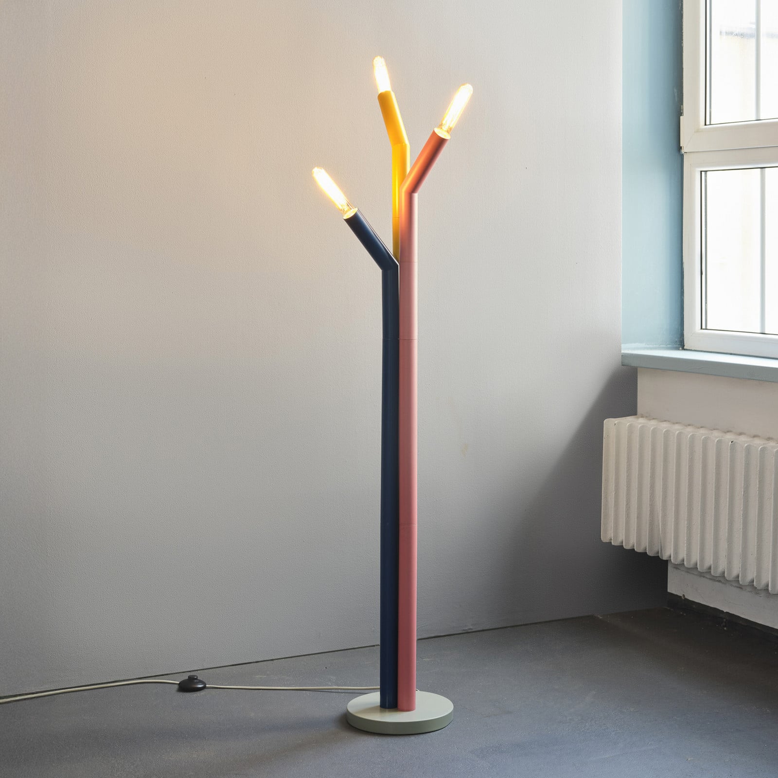 Lampadar OSRAM Decor Straw cu 3 becuri colorată oțel E27 - Camera de zi / sufragerie - Modern - multicolor - Metal