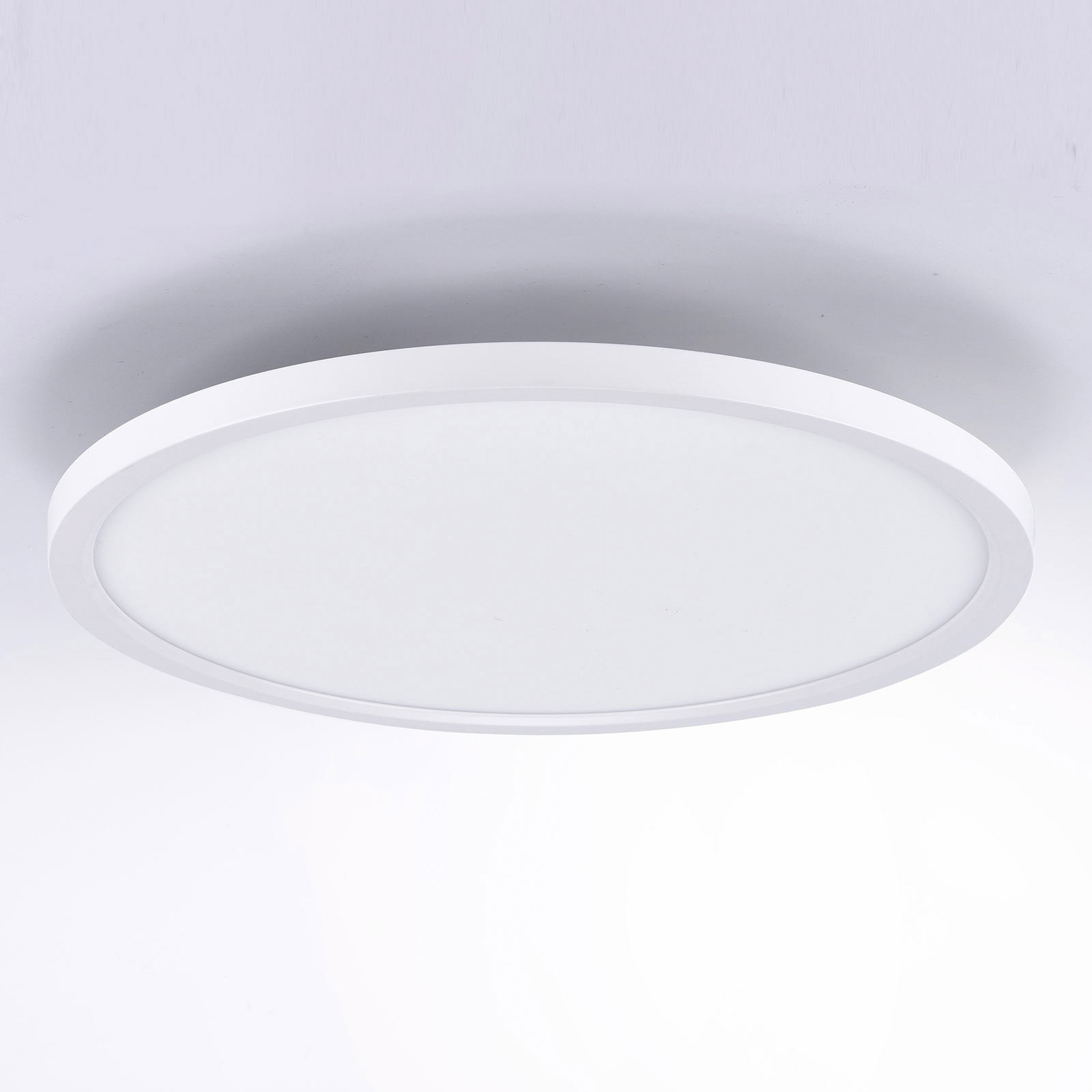 LED-Deckenleuchte Flat CCT, Ø 40 cm, weiß