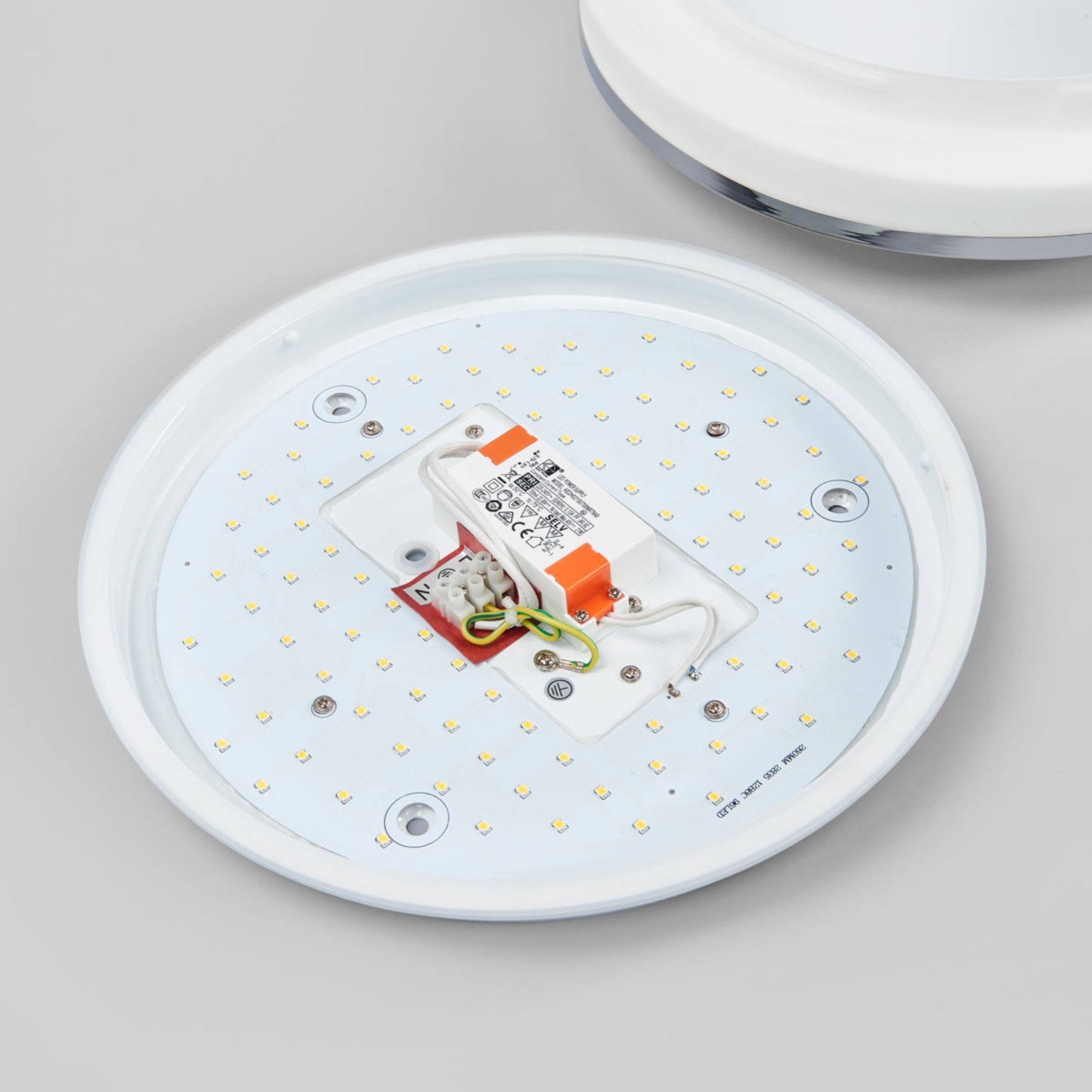 Lyss Round LED Ceiling Lamp IP44 Ø34 Chrome - Lindby