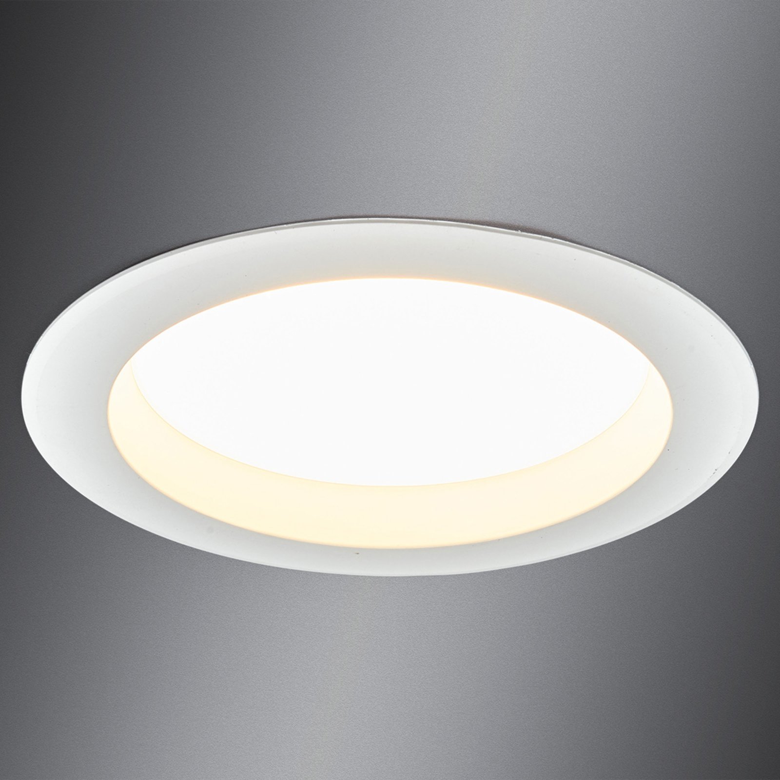 Klart lysende LED-downlight Arian, 17,4 cm