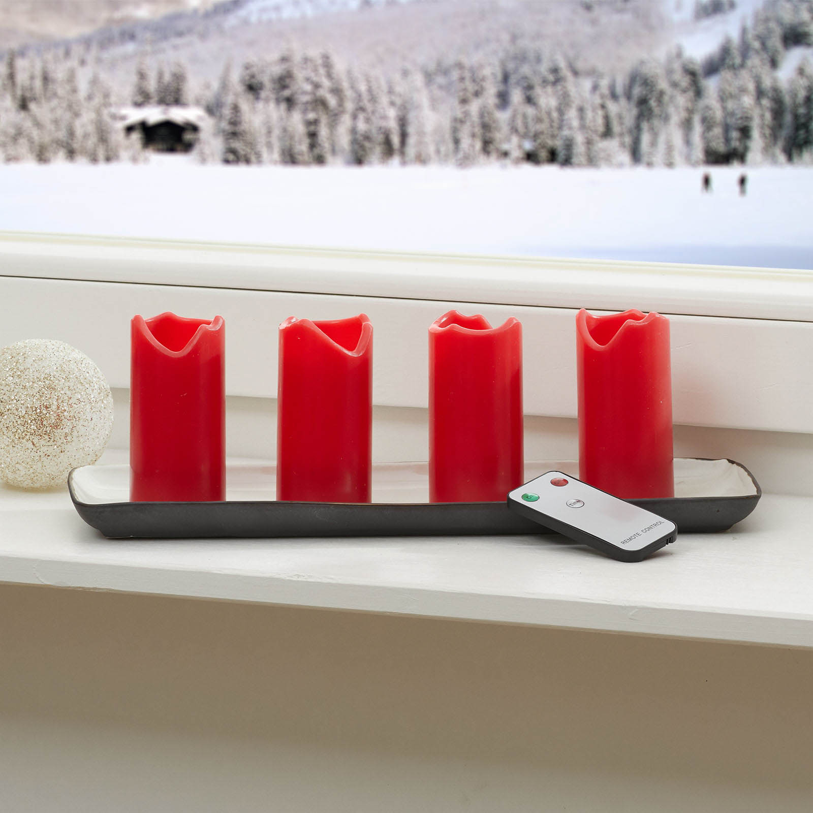 Set of 4 LED candles with a remote, red