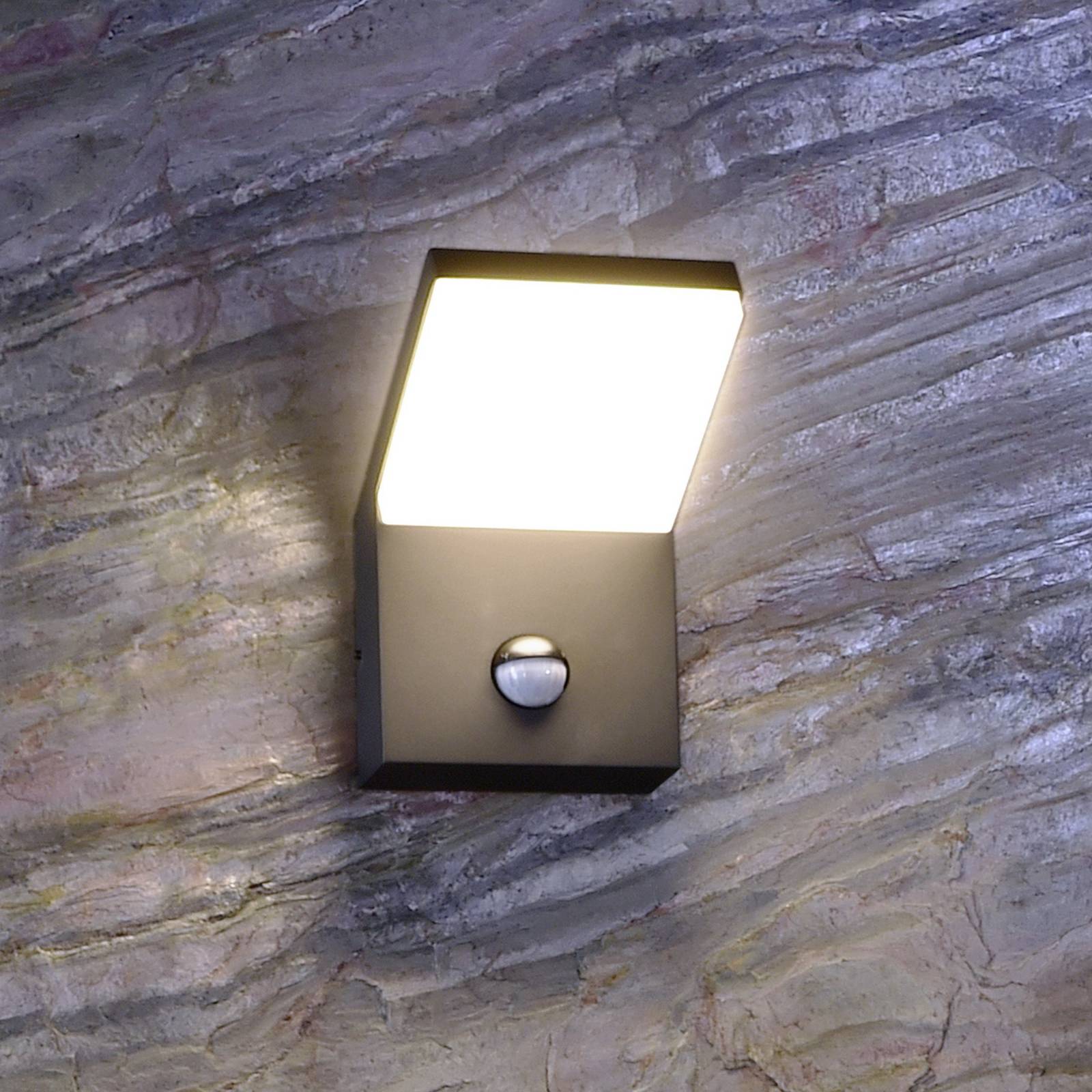 Kinkiet zewnętrzny LED Tucanae, szary, wysokość 22 cm, IP54