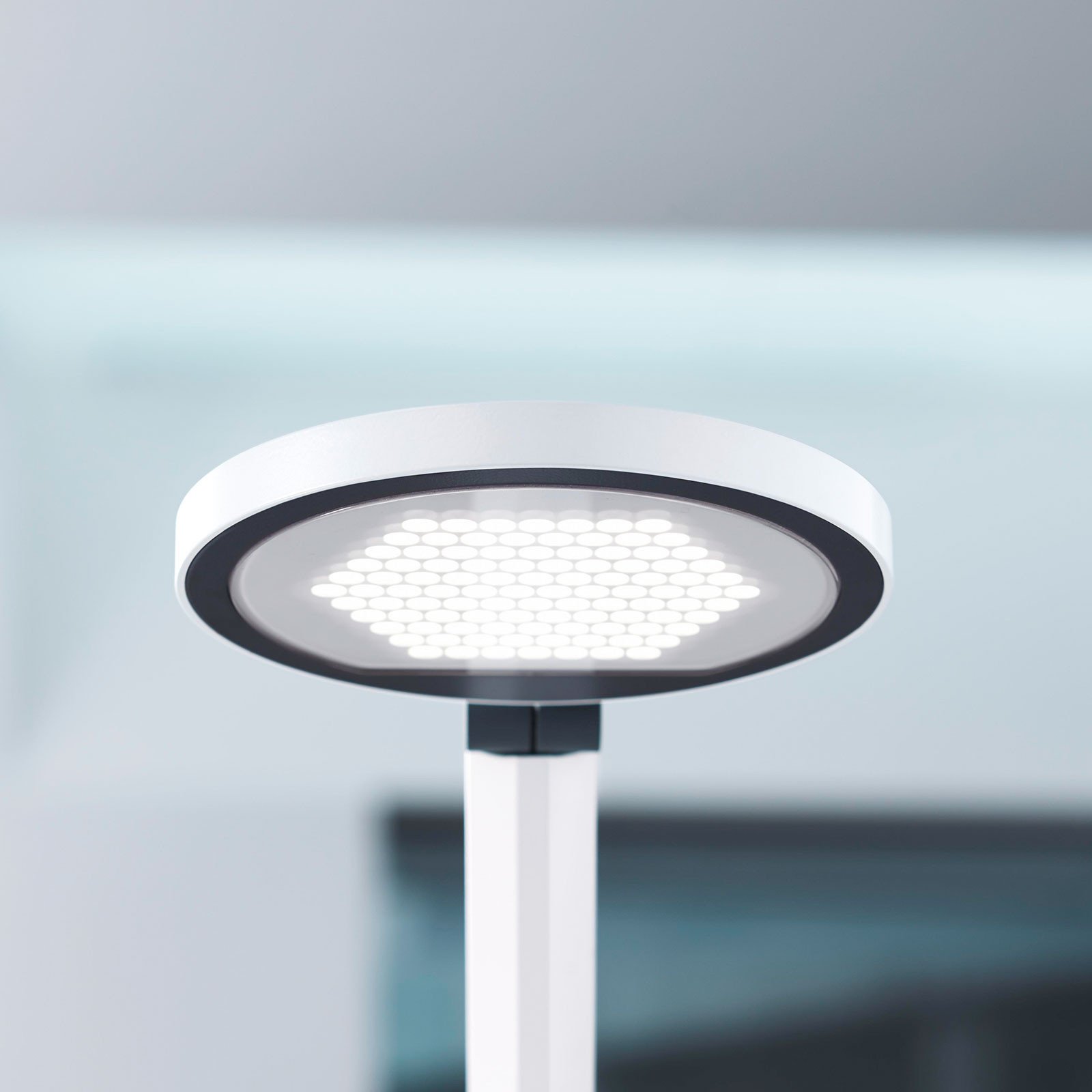 Waldmann Lampă de masă cu LED PARA.MI FTL 102 R alb 940 - Studiu / Birou - Metal
