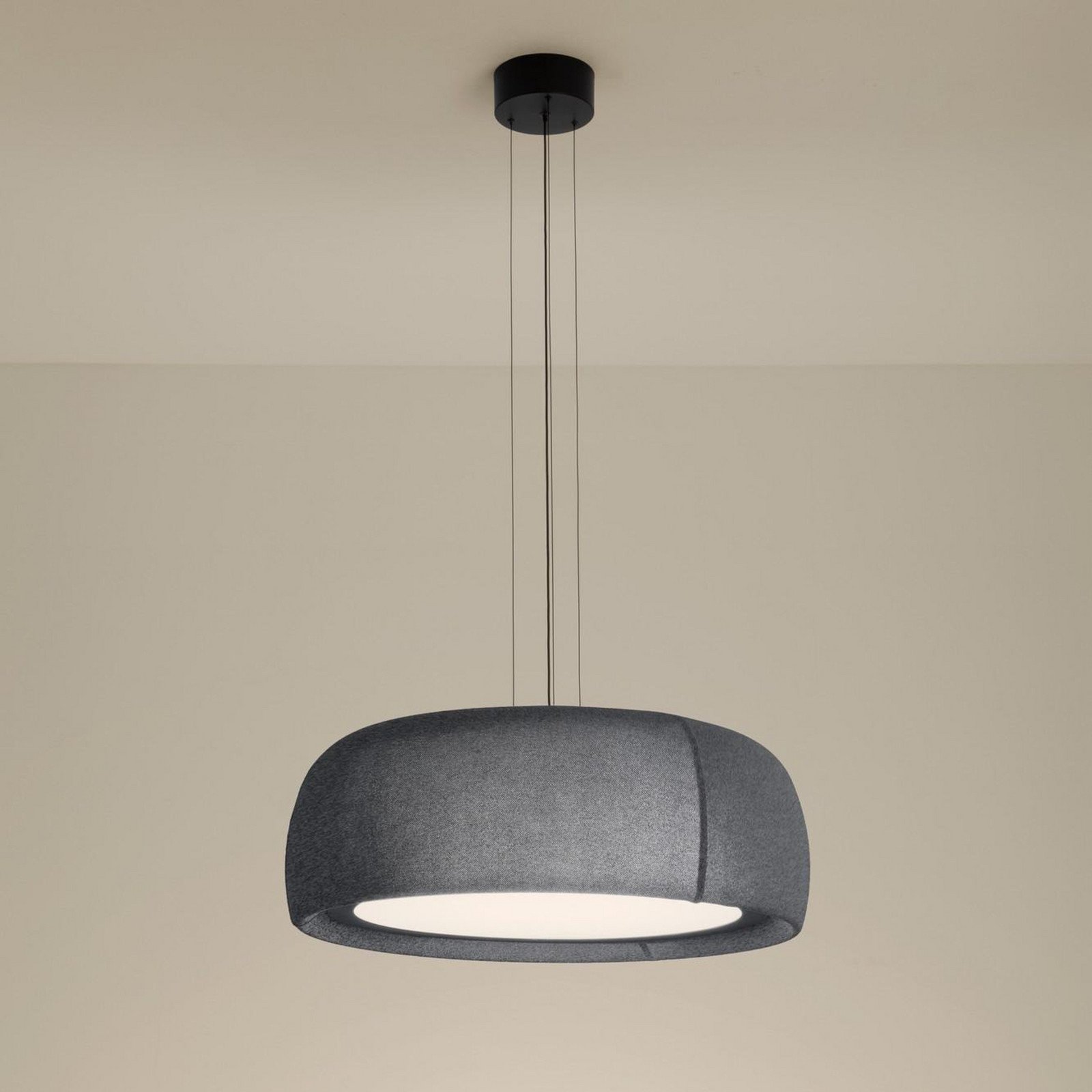 LEDS-C4 Lampă suspendată LED Gong gri 4.000 K Ø 612 cm țesătură - Camera de zi / sufragerie - modern - Țesătură / Textil