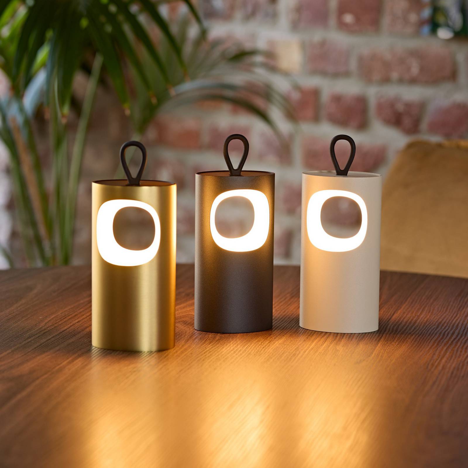 Lampa stołowa LED z akumulatorem Lunari, złota 16 cm metal CCT IP44