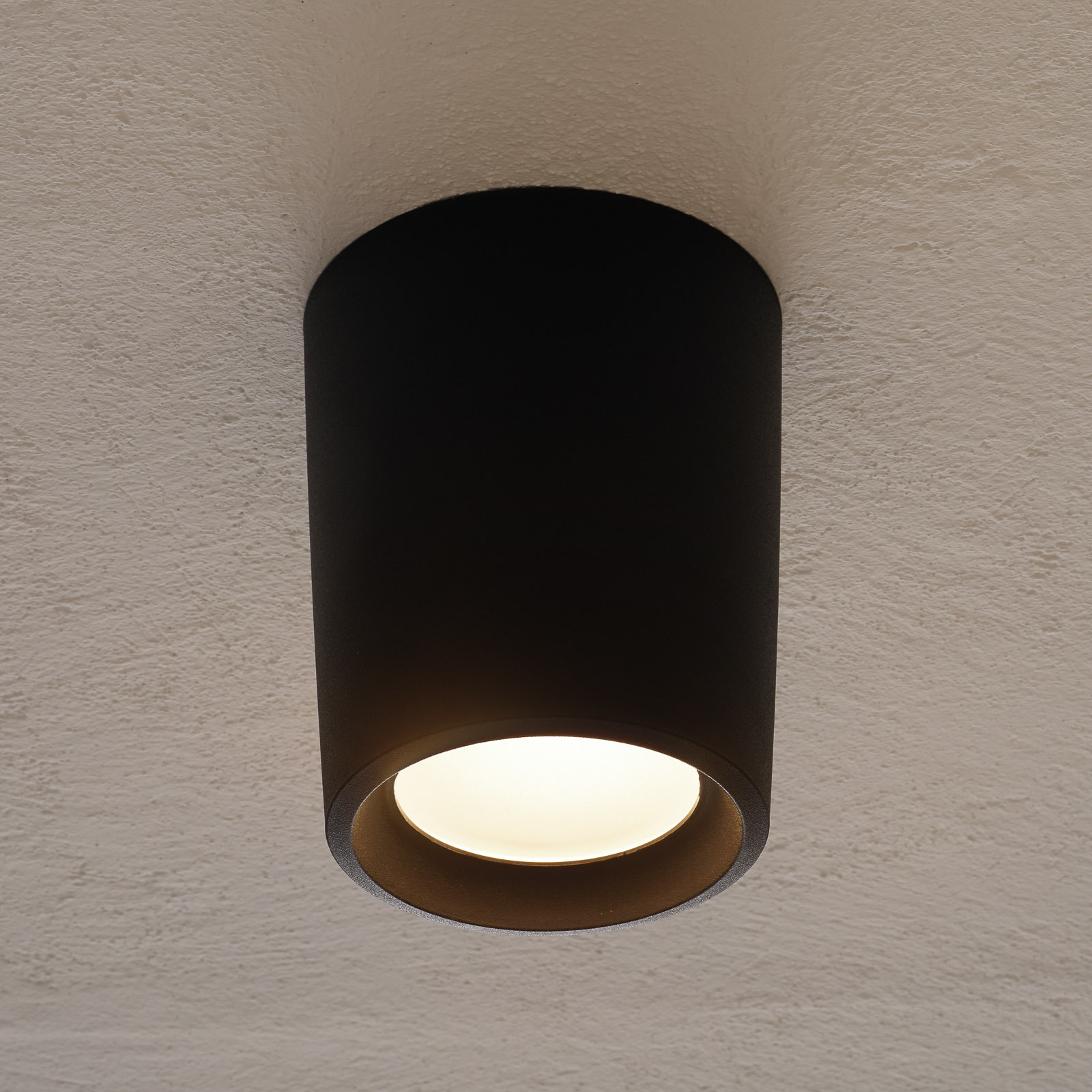 Surface-mounted downlight Livia Ø18cm 15W 3,000K