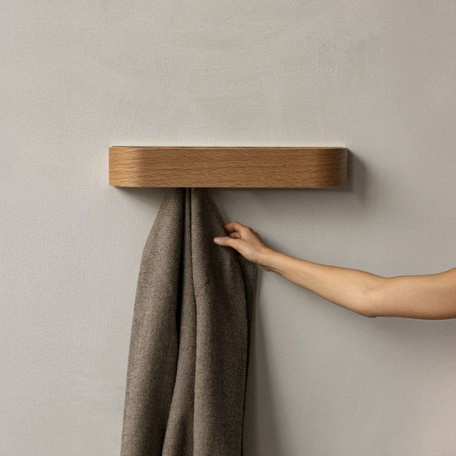 Epoch wall mount, light brown, 50 cm, wood - Audo