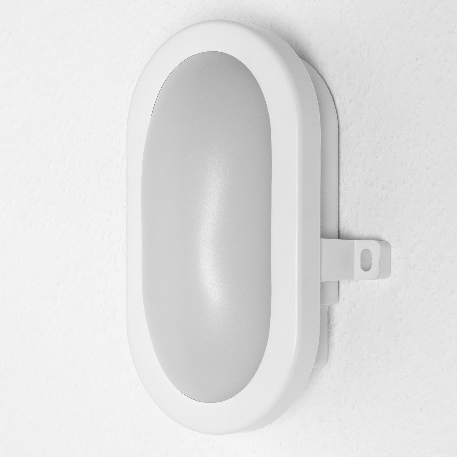 LEDVANCE Bulkhead LED outdoor wall lamp 5.5W white