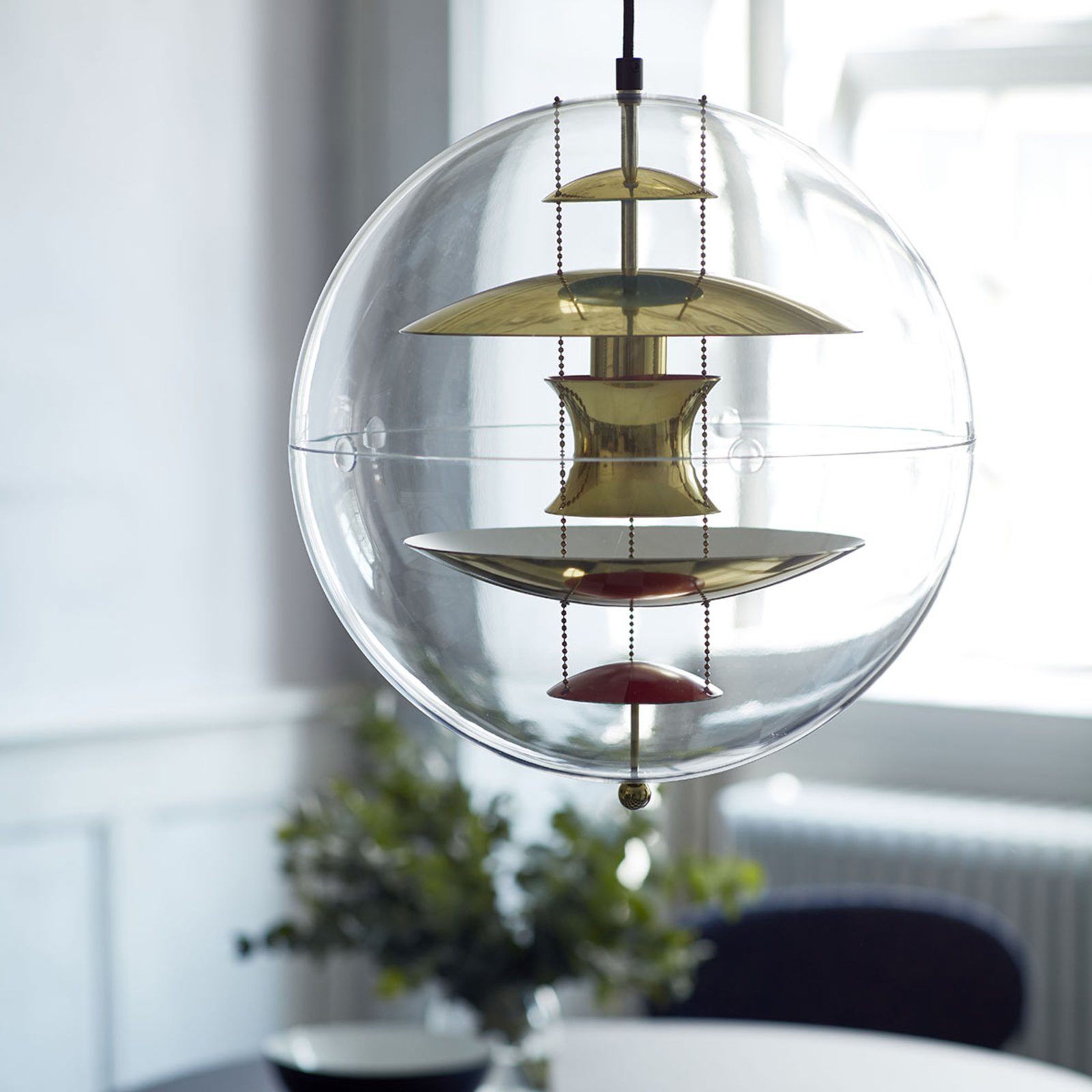 VP Globe 40 Pendant Brass - Verpan
