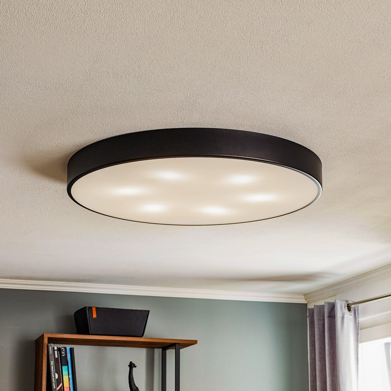 Cleo 800 ceiling light, sensor, Ø 78 cm black