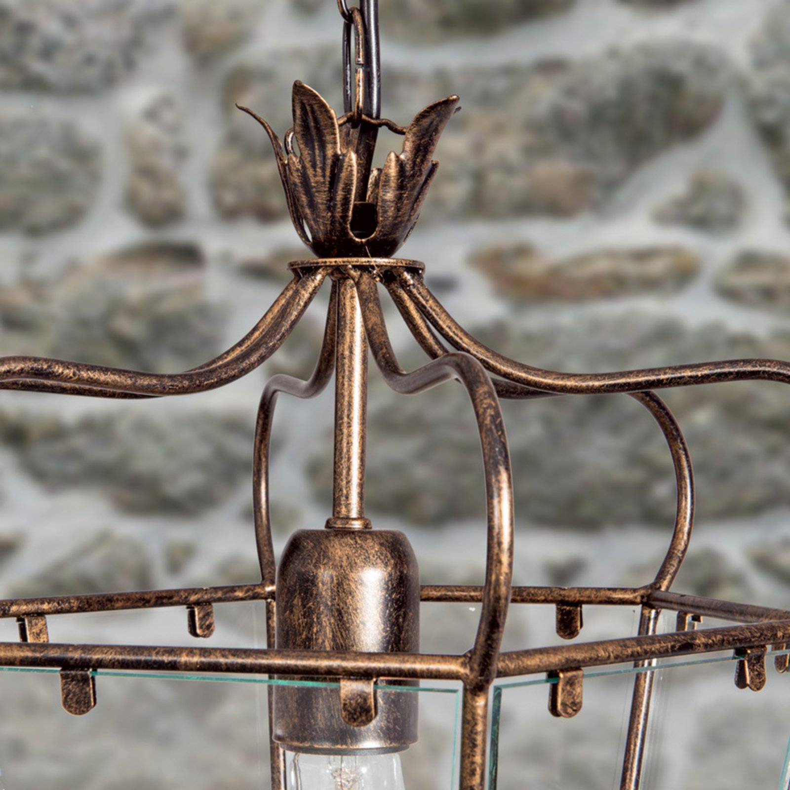 Manto viseća svjetiljka u izgledu lampiona, 1 žarulja.