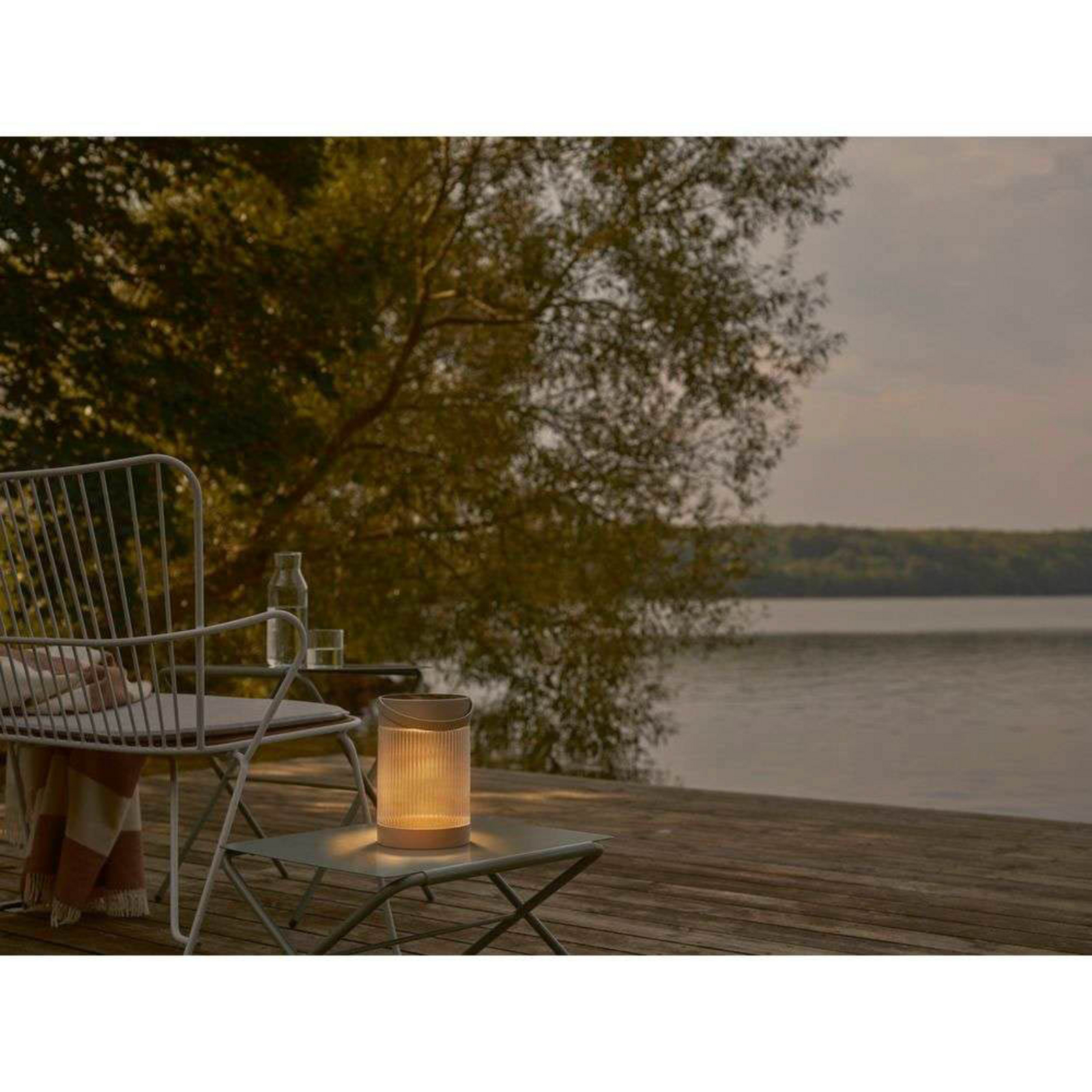 Coupar Solar Prijenosni Stolna Lampa Sandfarvet - Nordlux