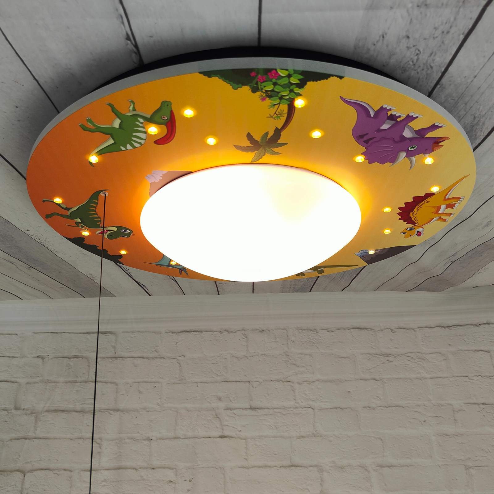 Dinos ceiling light with an LED starry sky