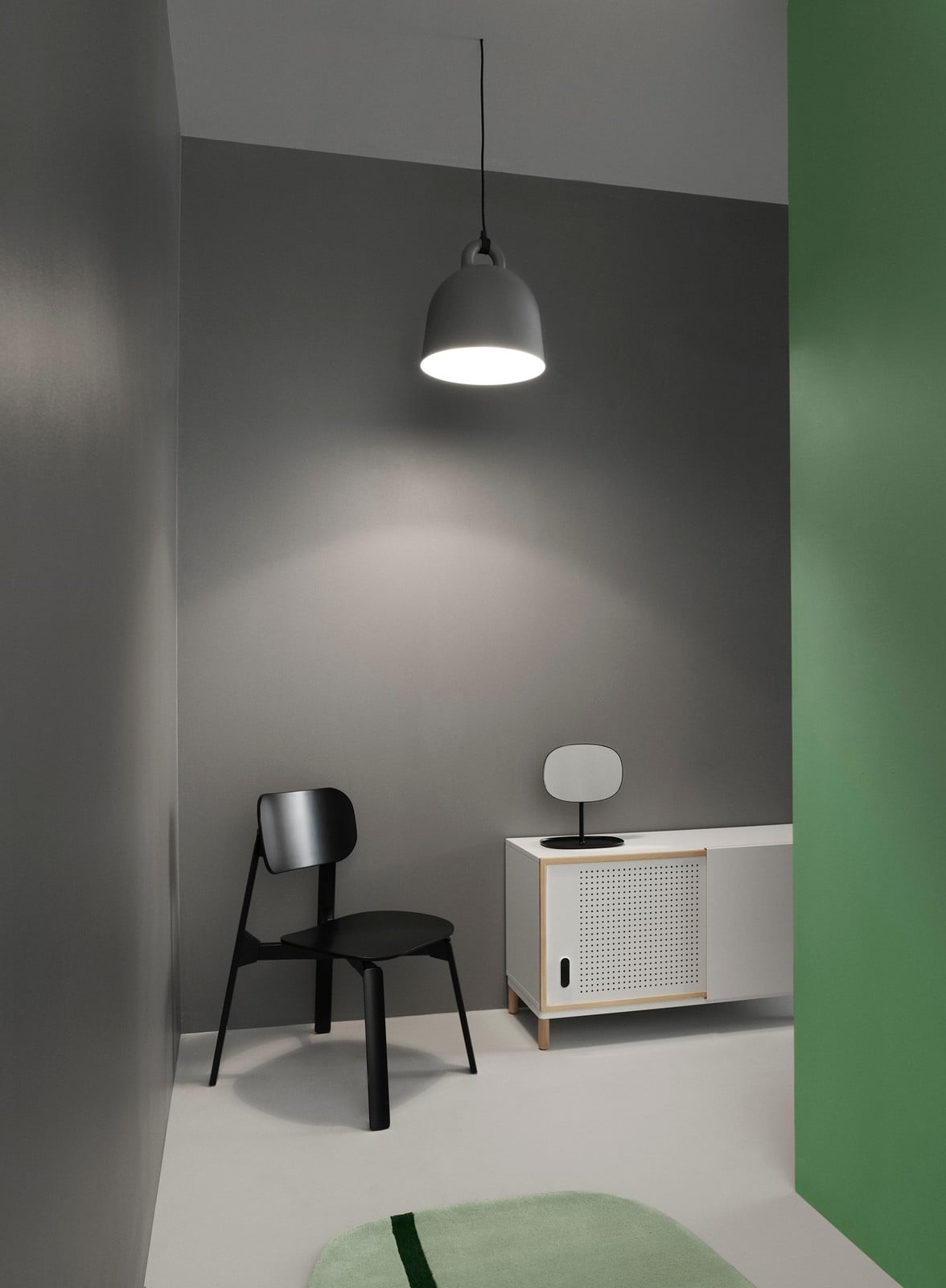 Bell Pendel Small Sort Normann Copenhagen - Stue - Aluminium