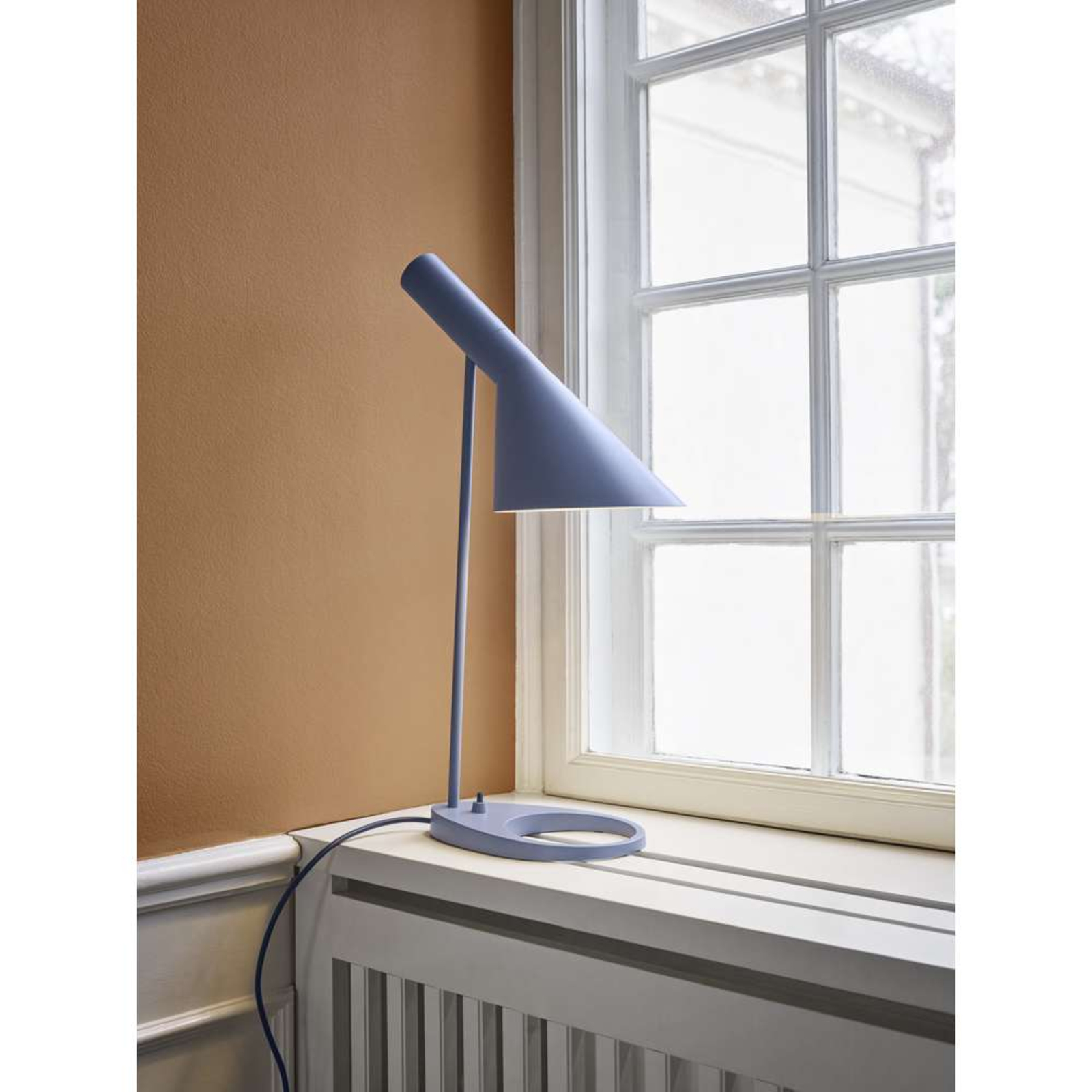 AJ Table Lamp Dusty Blue - Louis Poulsen