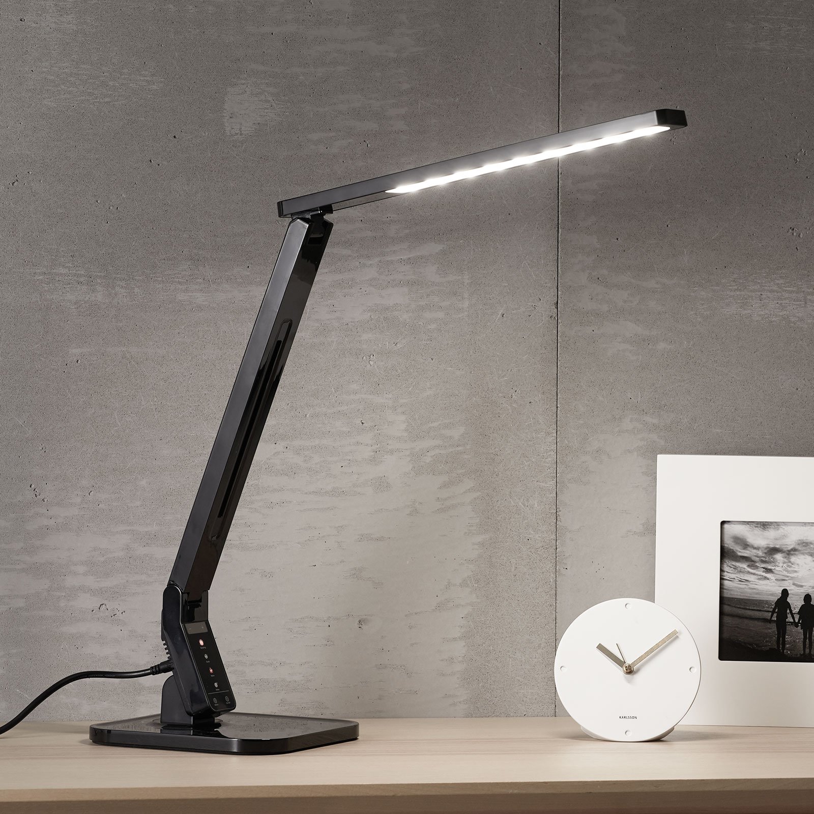 Lindby LED-Schreibtischleuchte Eleni, schwarz, CCT, dimmbar