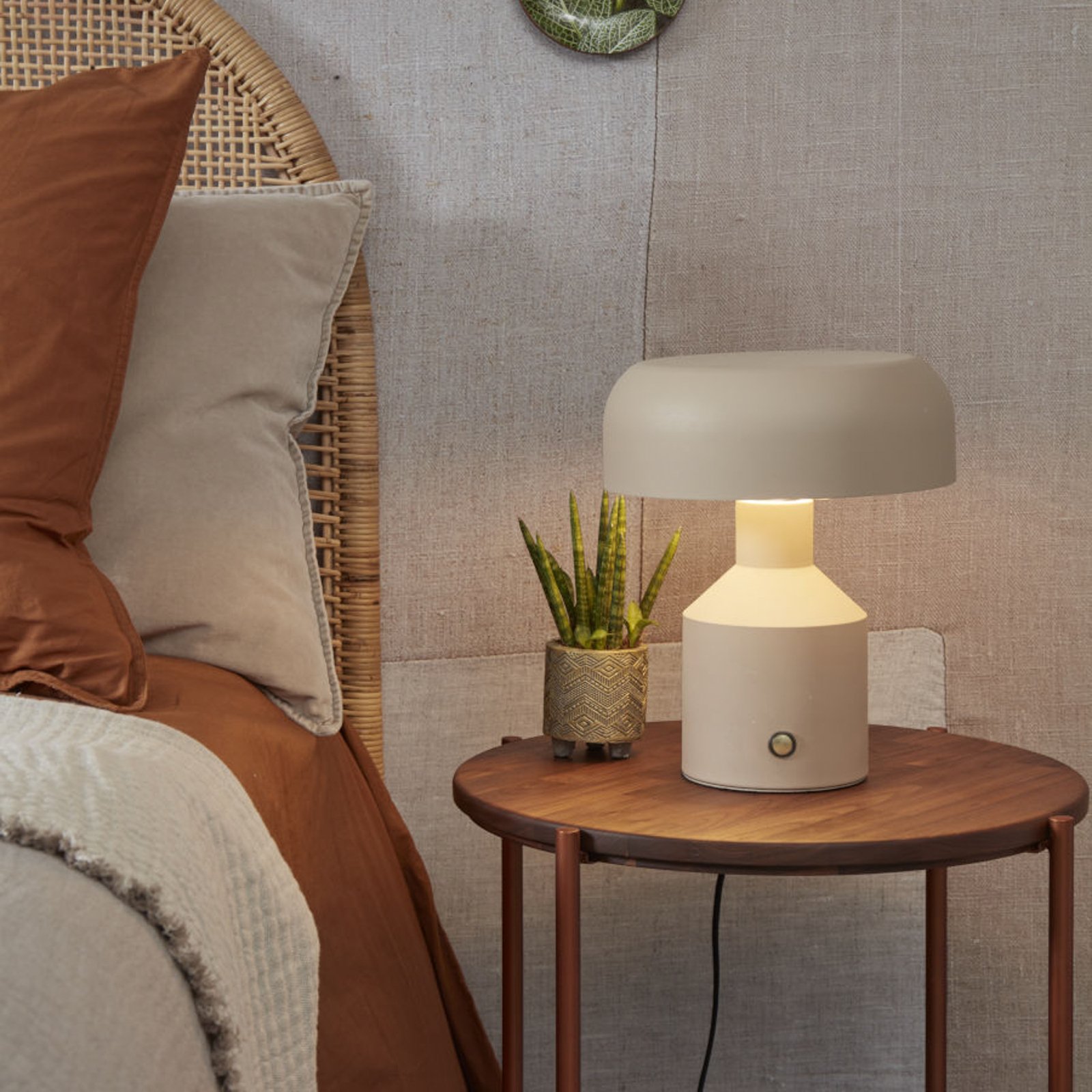 It's about RoMi Porto table lamp, sand coloured