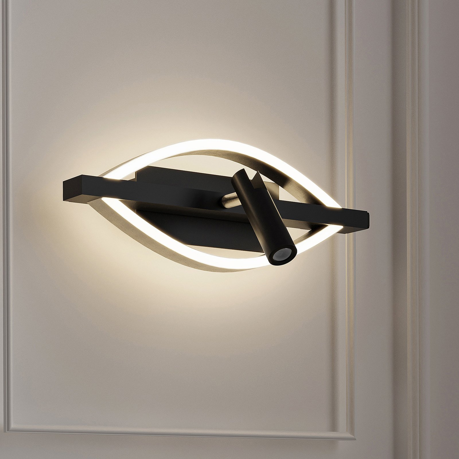 Lucande Matwei LED-vegglampe, oval, nikkel