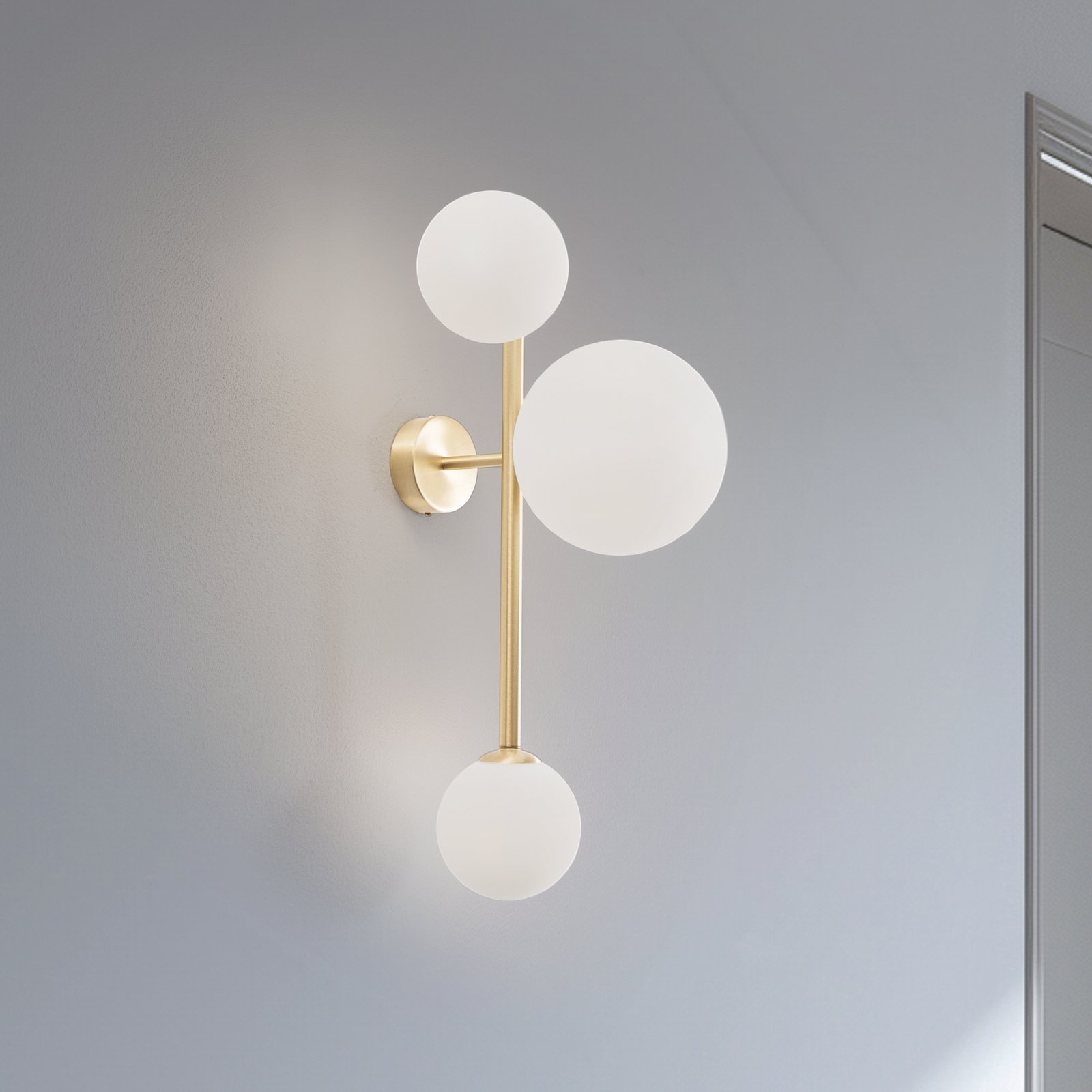 Aplique de pared Joel, latón/blanco, 3 luces