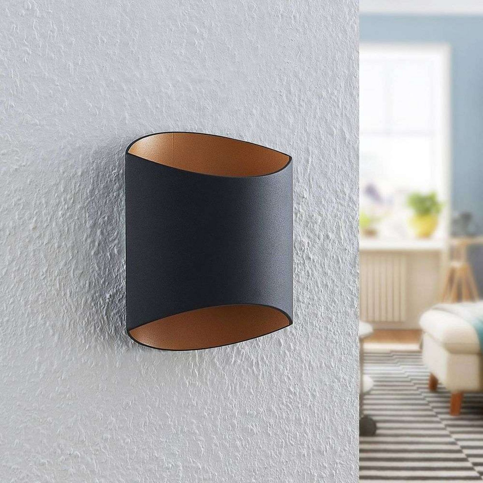 Vilja Wall Lamp Black/Gold - Arcchio