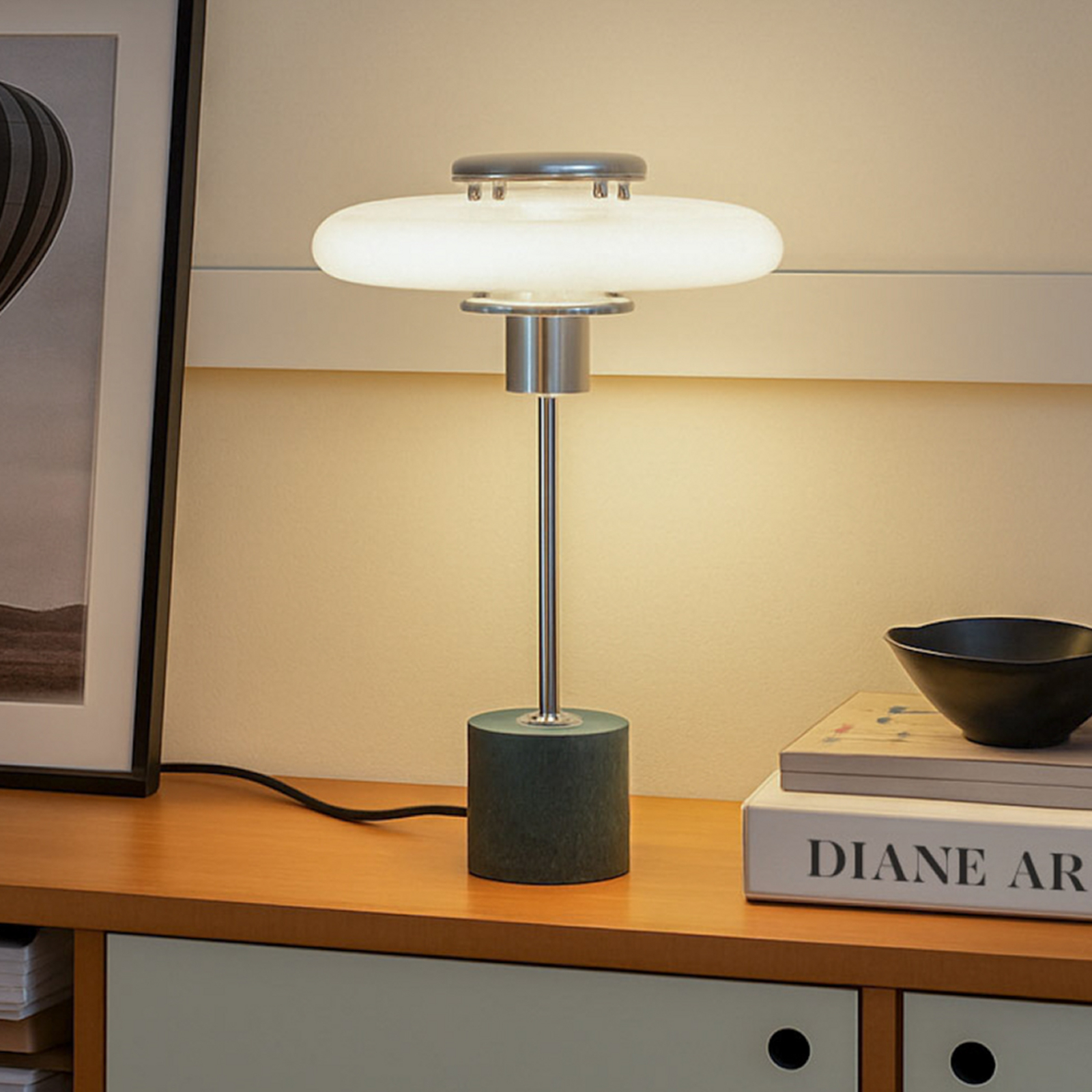 Lindby tafellamp Branford, retro, wit/groen opaalglas/marmer